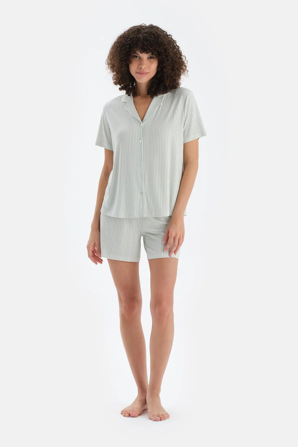 Açık Yeşil Çizgili Penye Modal Gömlek Şort Pijama Takımı