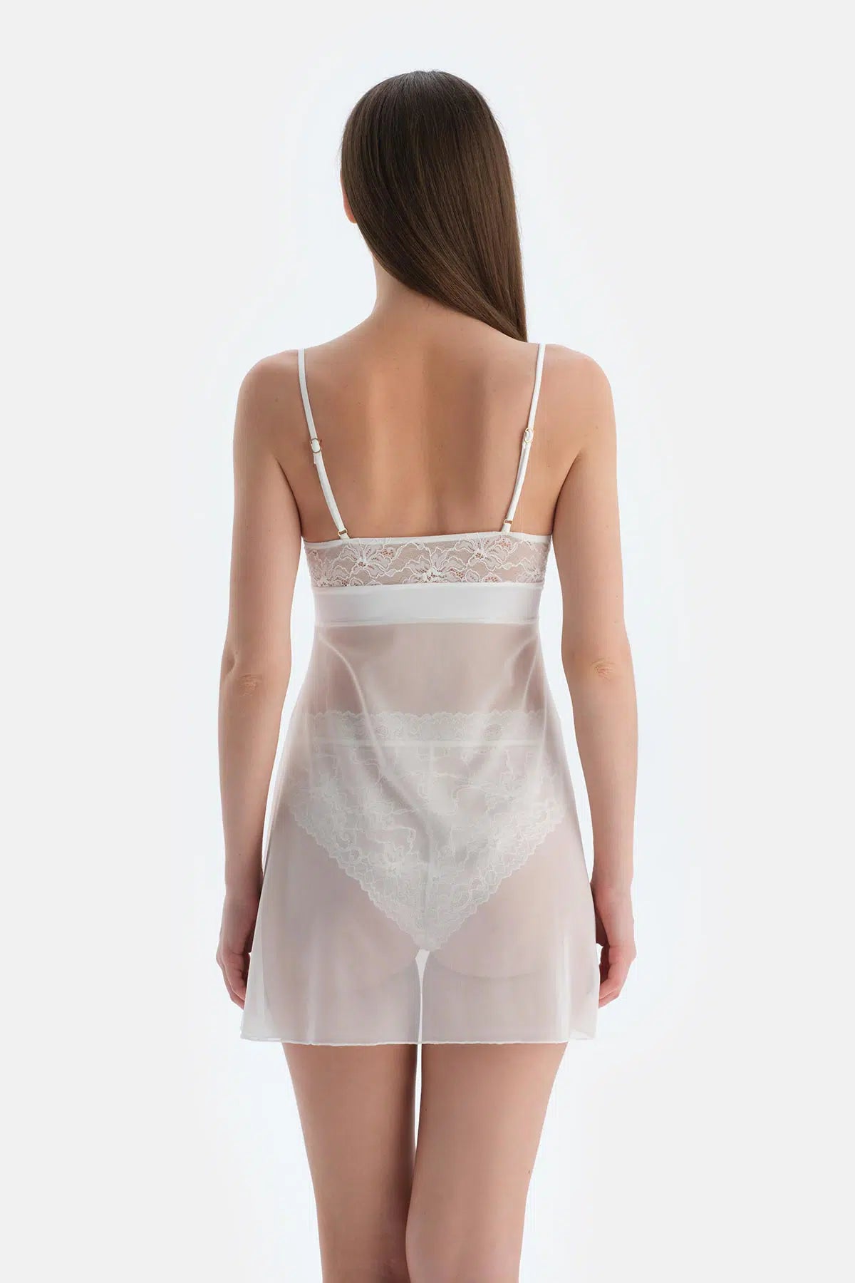 Beyaz Dantel Detaylı Tüllü Babydoll