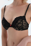 Siyah Önü Aksesuar Detaylı Dantelli Sütyen