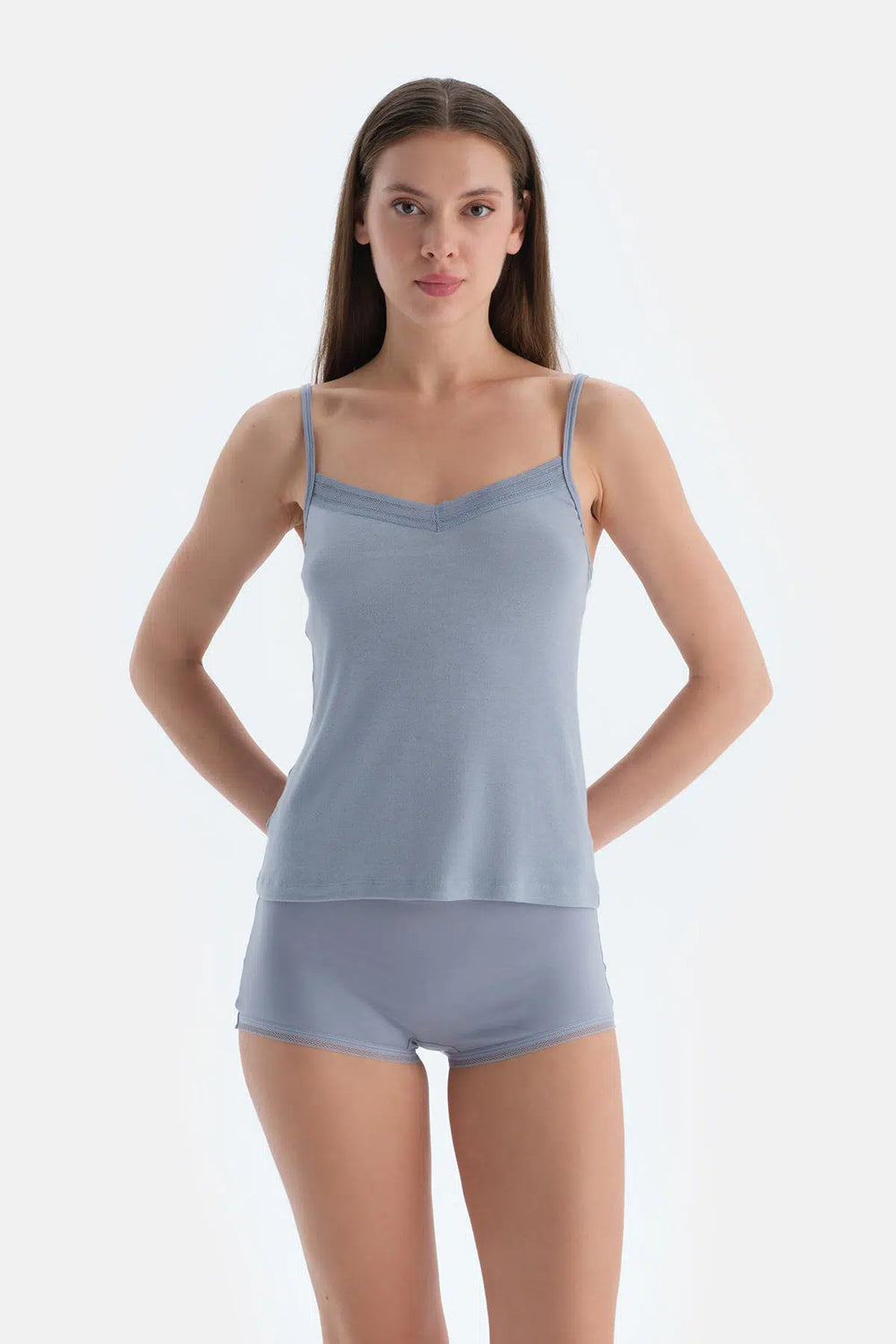 Buz Mavisi Dantel Detaylı Atlet