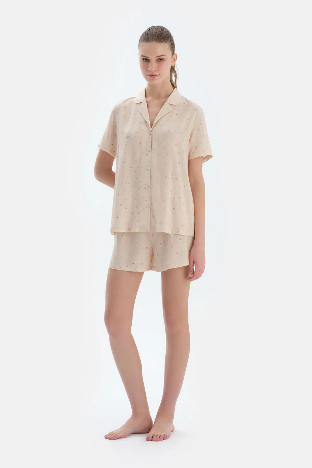 Ekru Çıtır Çiçek Desenli Dokuma Şort