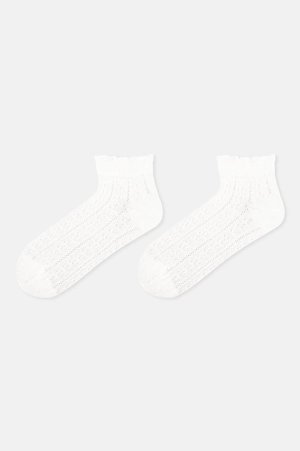 Beyaz Kadın Buğday Örgülü Patik Çorap