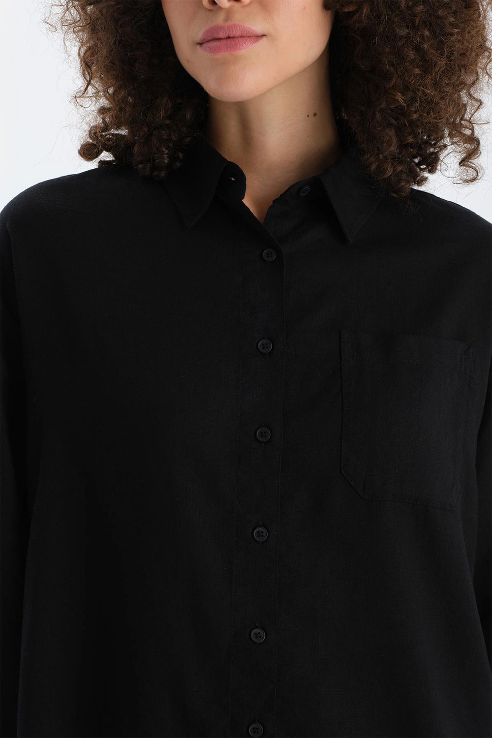 Siyah Uzun Kollu Keten Lyocell Karışımlı  Dokuma Gömlek