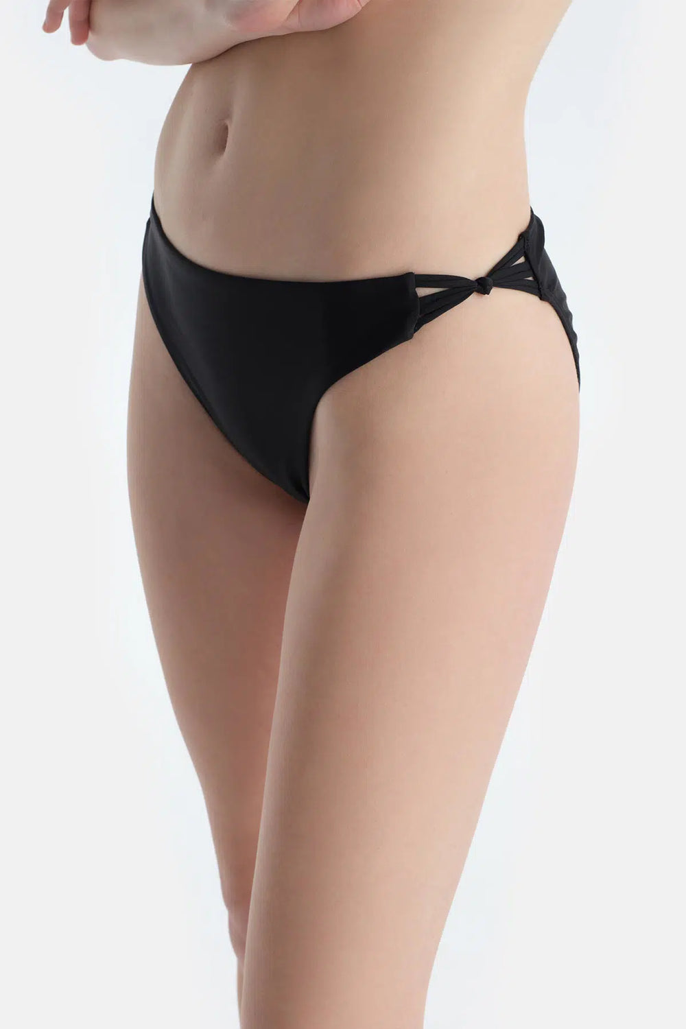 Siyah Düşük Bel Bikini Alt