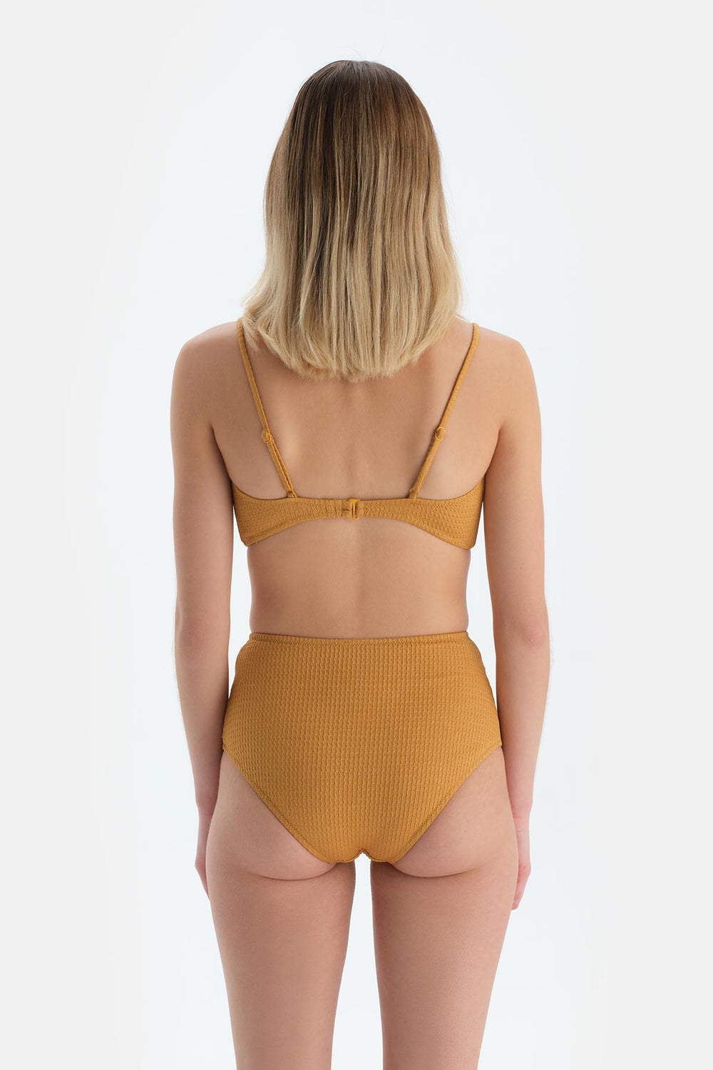 Hardal Üçgen Geniş Bikini Üst