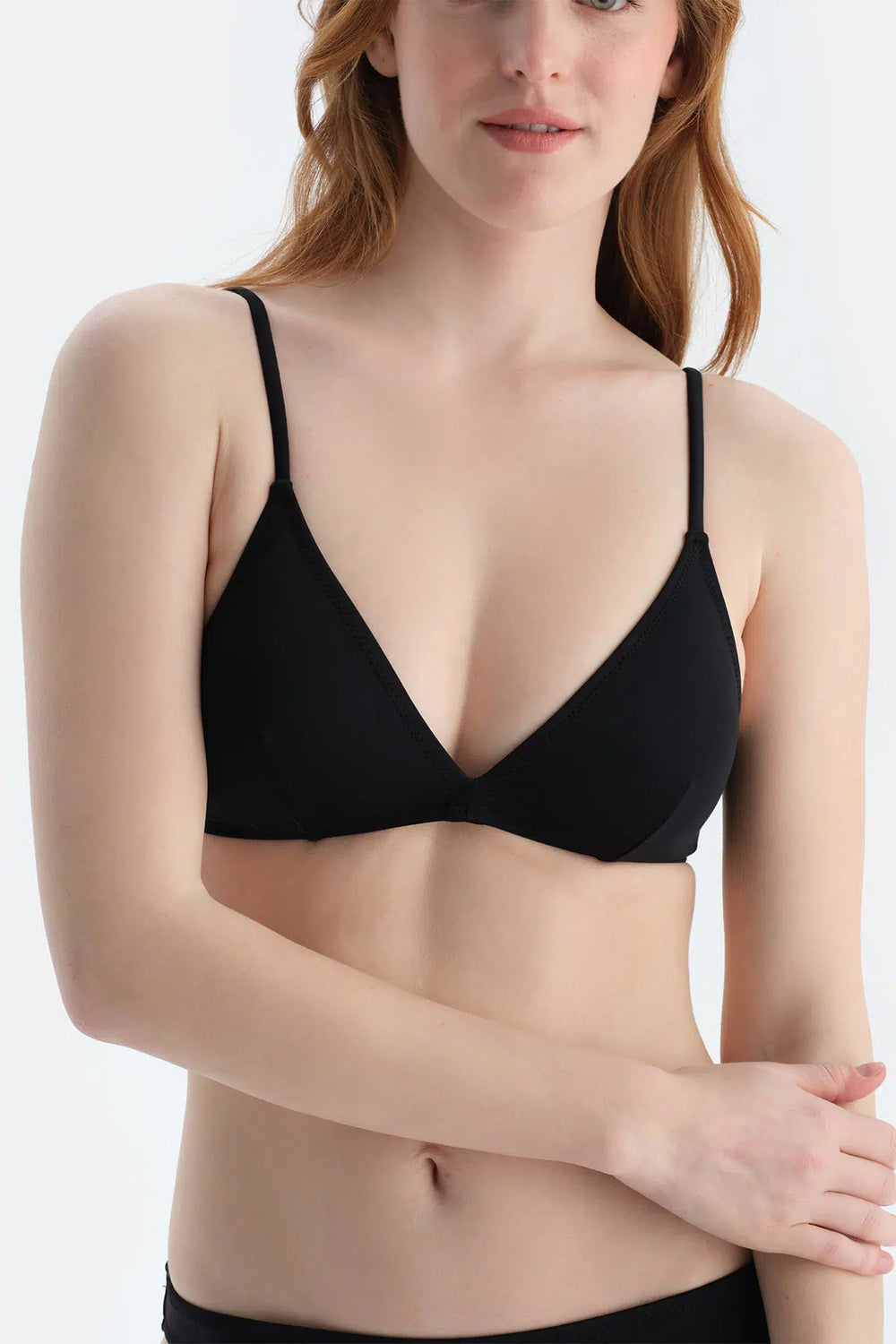Siyah Üçgen Küçük Bikini Üst