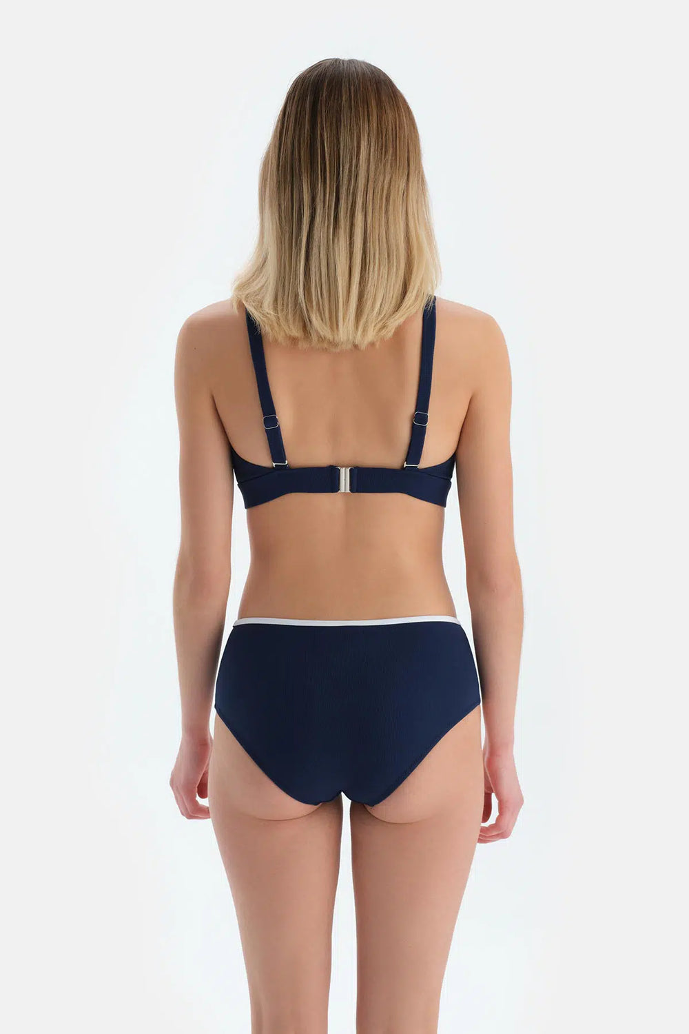 Lacivert Halter Yaka Bikini Üst