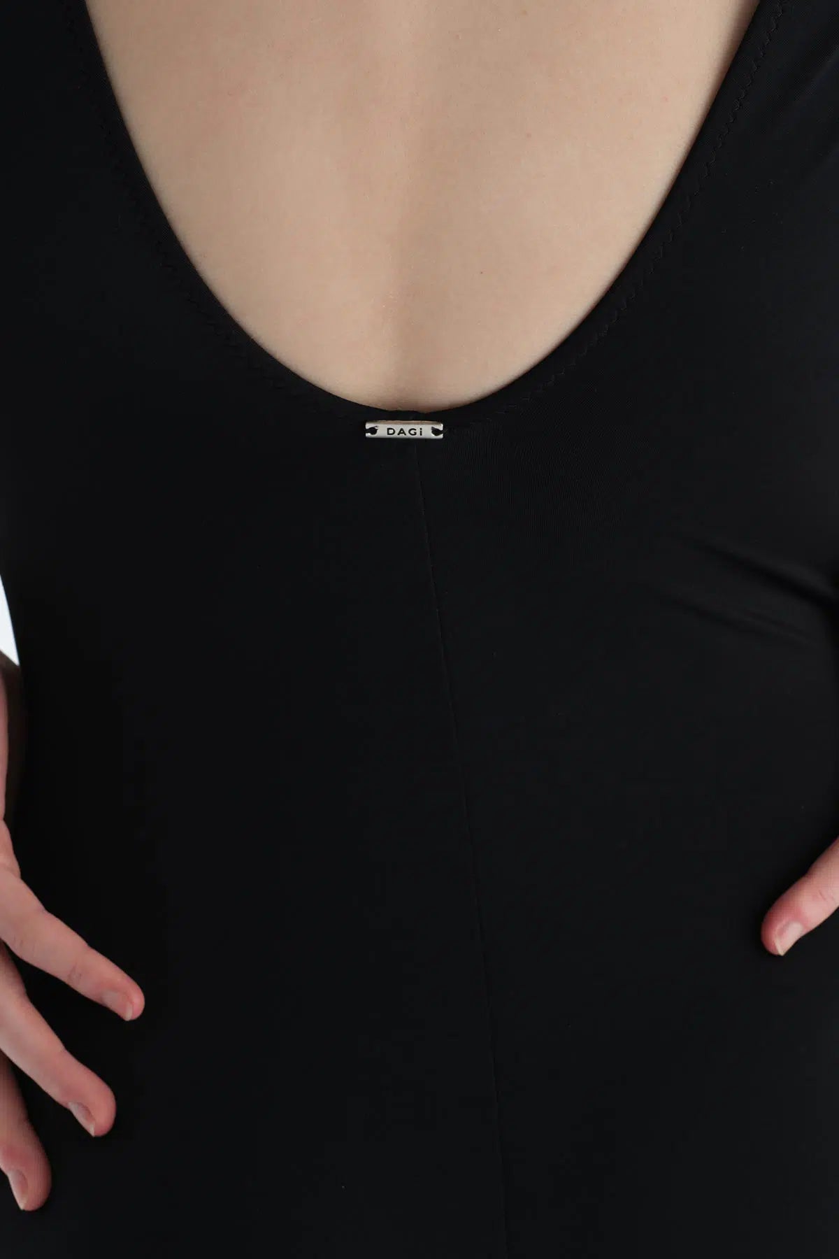 Siyah Kare Yaka Mayo