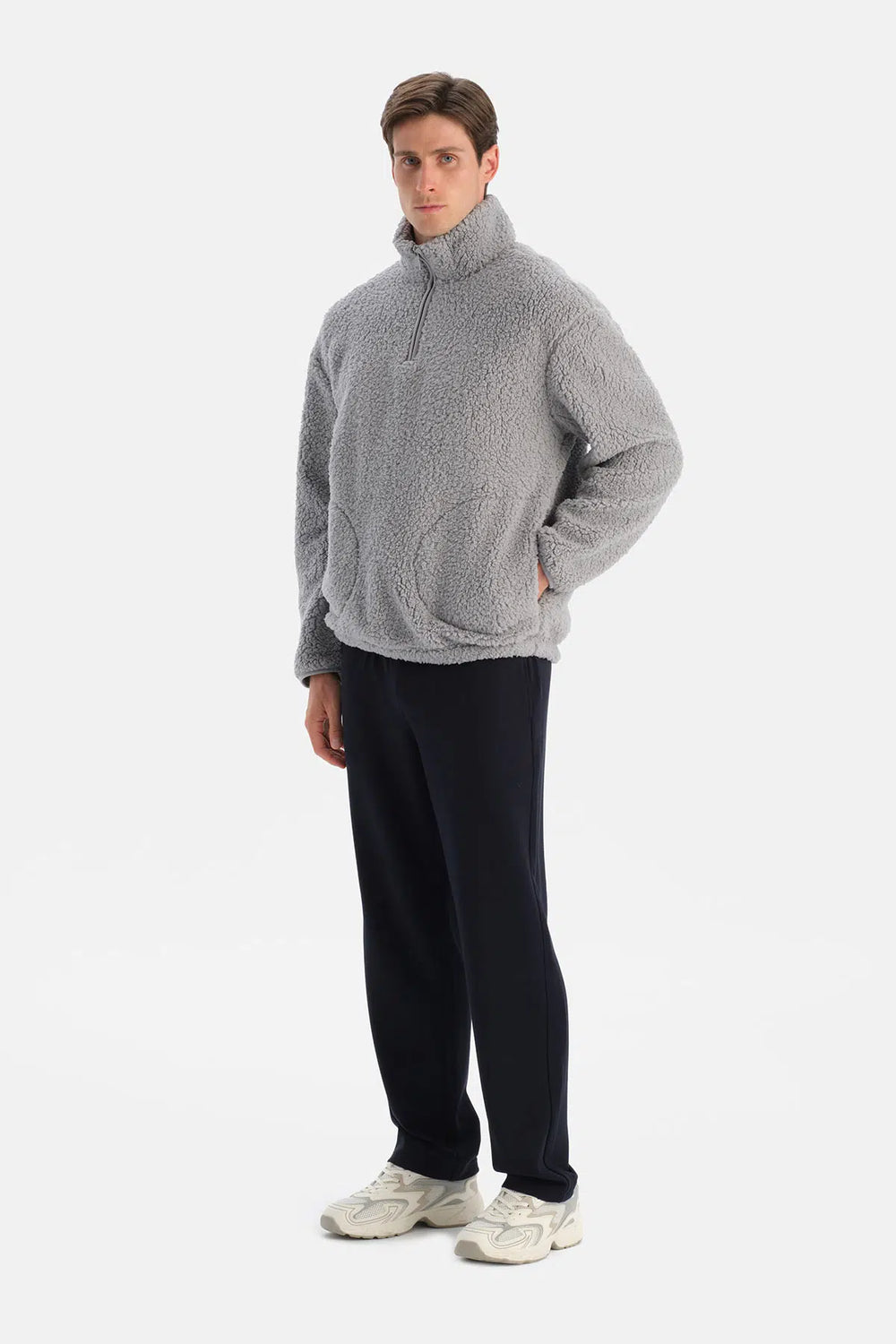 Açık Gri Erkek Yarım Fermuarlı Sweatshırt