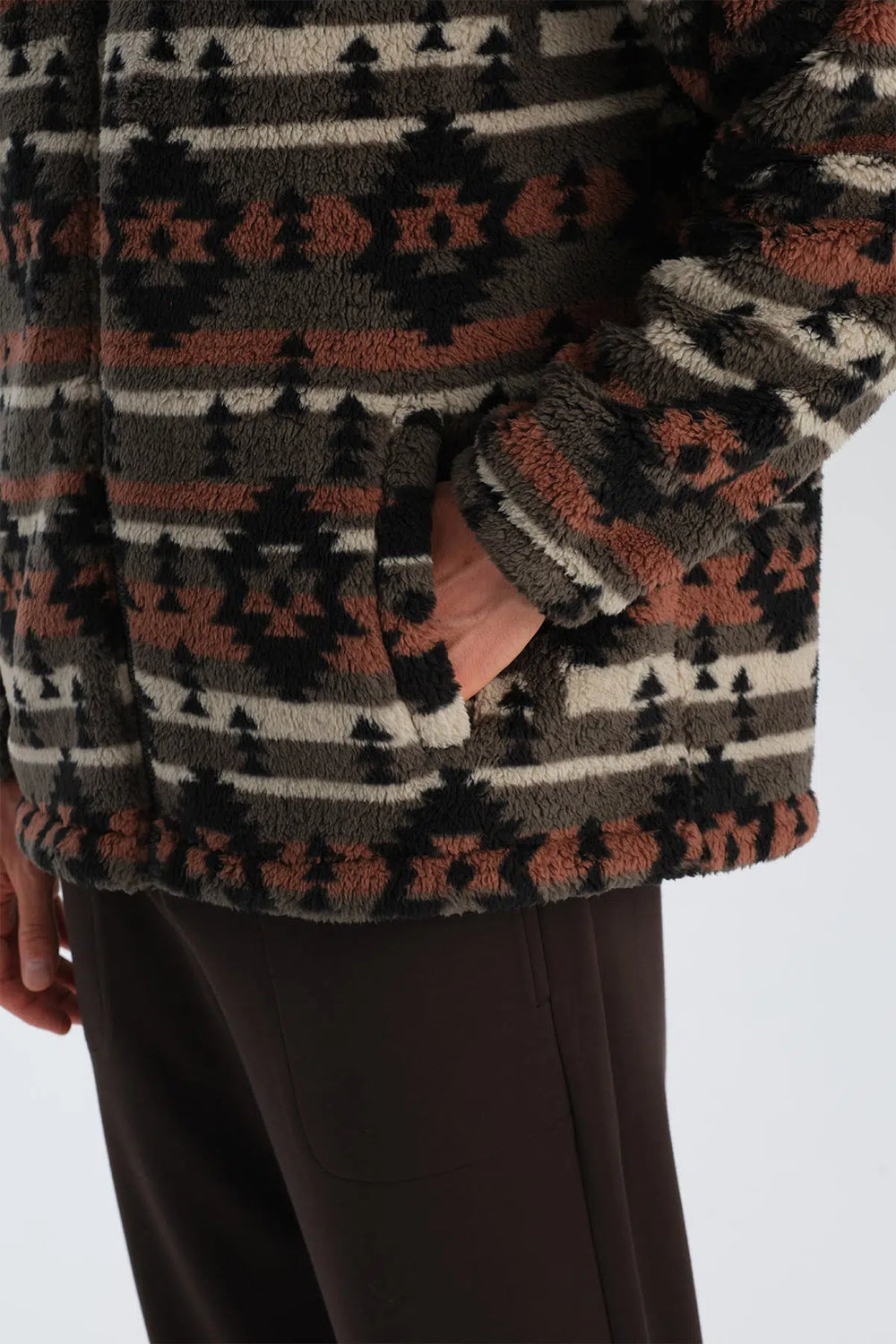 ERKEK ETNİK DESEN BASKILI POLAR SWEATSHIRT