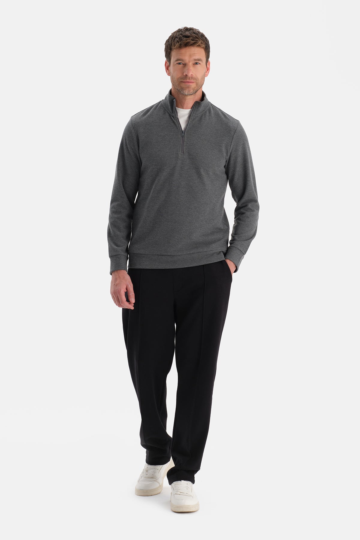 PATLET DETAYLI NERVÜRLÜ DÜZ PAÇA PANTOLON