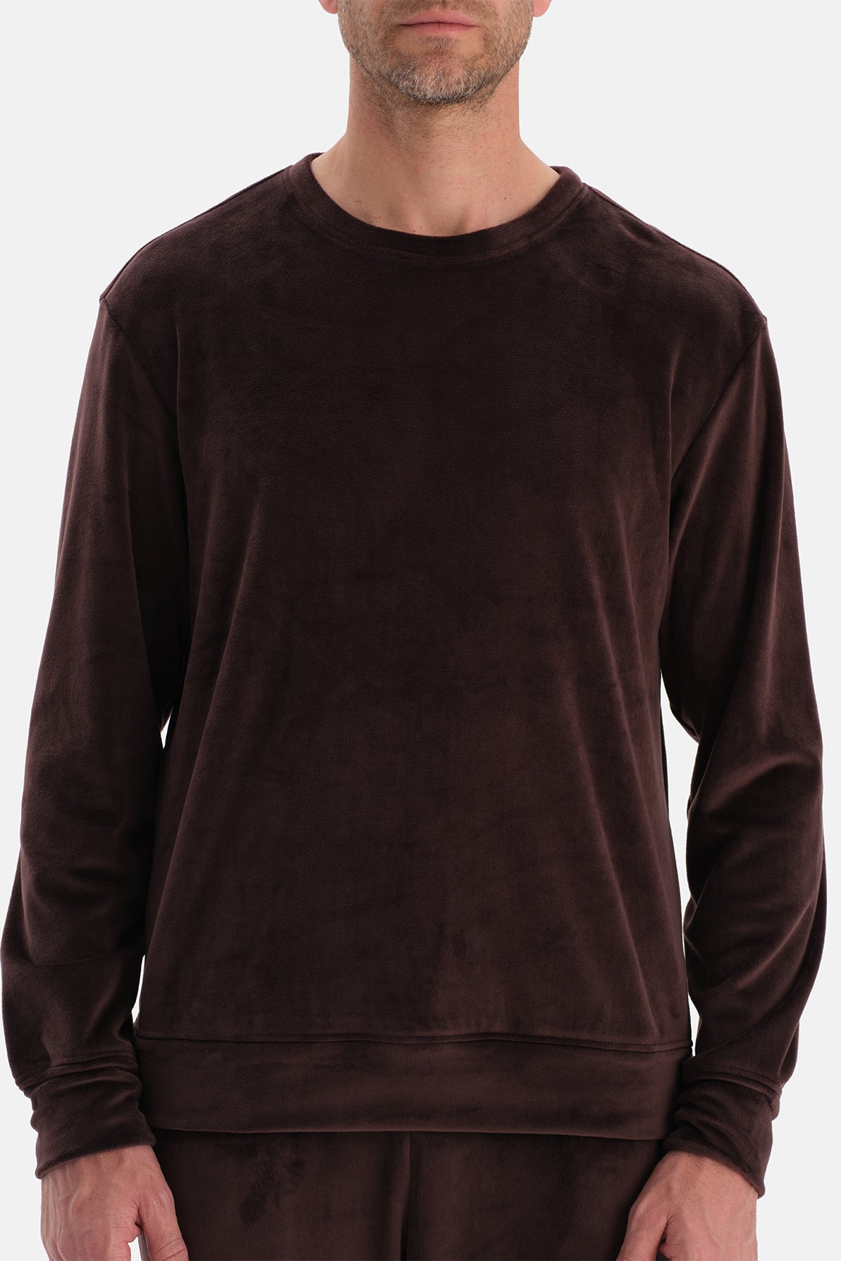 Kahverengi Bisiklet Yaka Uzun Kollu Kadife Tişört Pantolon Pijama Takımı