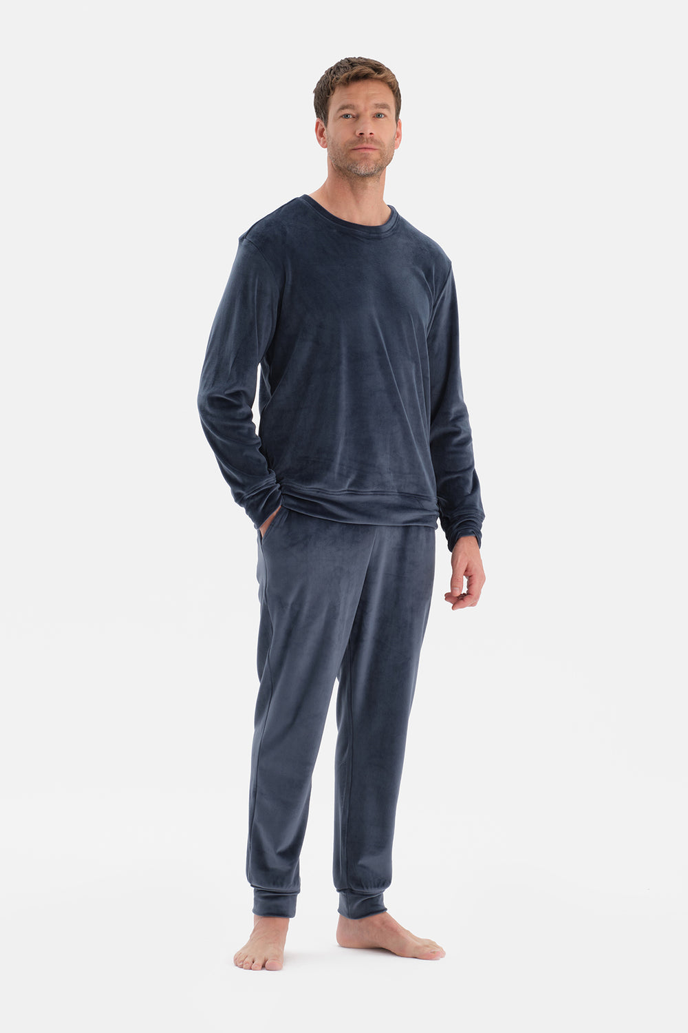 Lacivert Bisiklet Yaka Uzun Kollu Kadife Tişört Pantolon Pijama Takımı