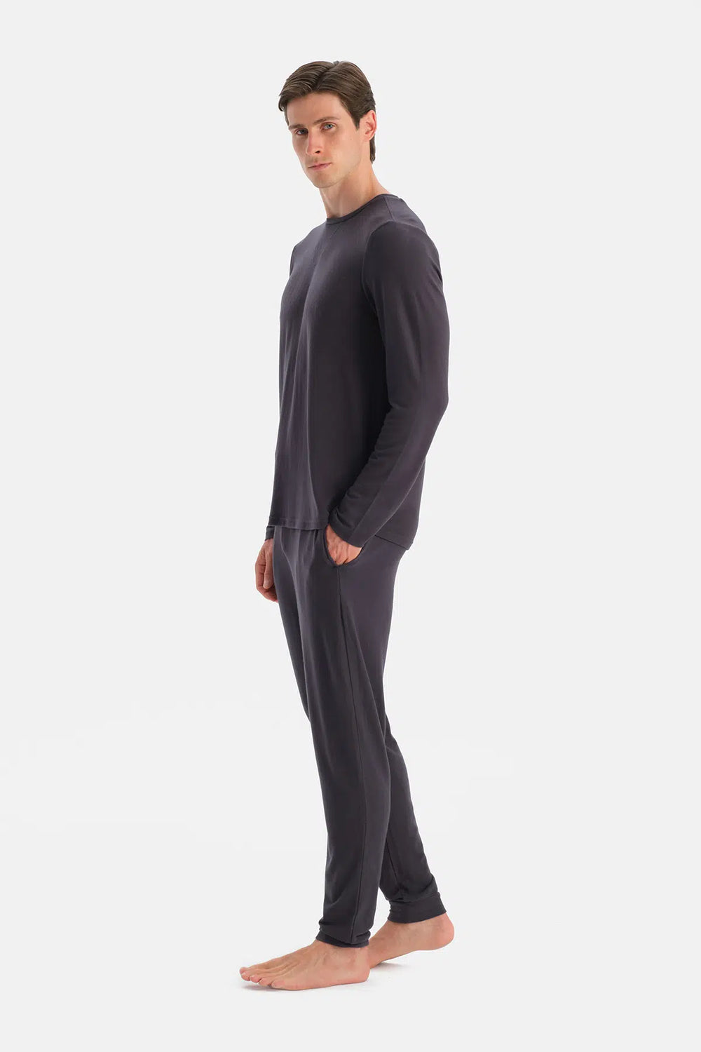Antrasıt Dikiş Detaylı Uzun Kollu Termal Tişört Pantolon Pijama Takımı
