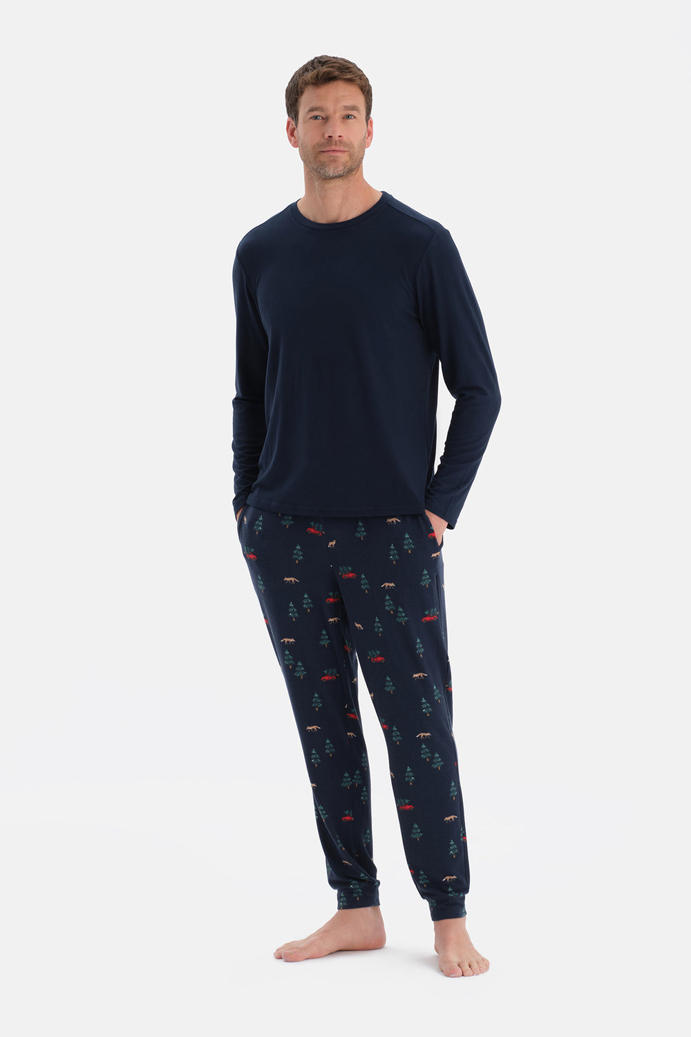 Lacivert Dikiş Detaylı Uzun Kollu Termal Tişört Pantolon Pijama Takımı