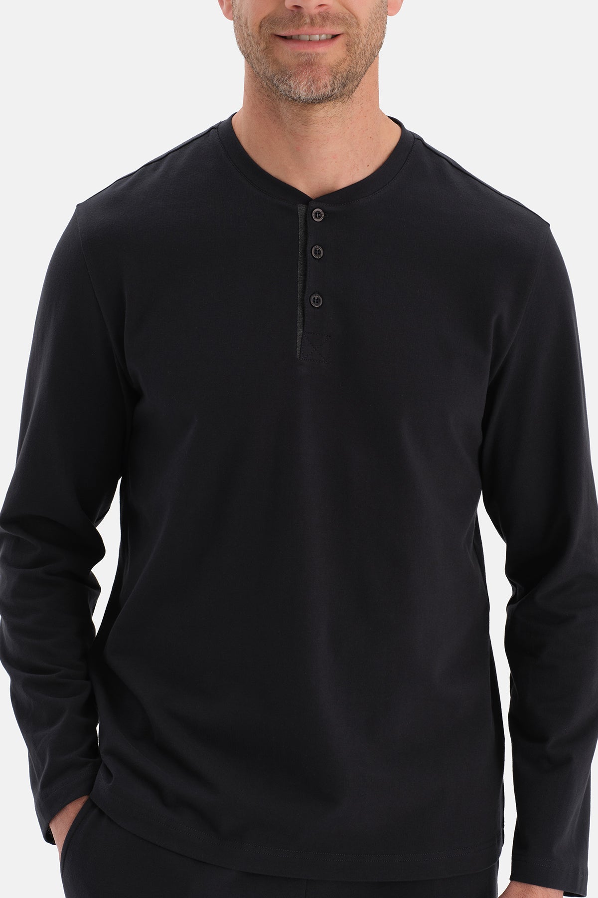 UZUN KOLLU PATLI TİŞÖRT PANTOLON TAKIM