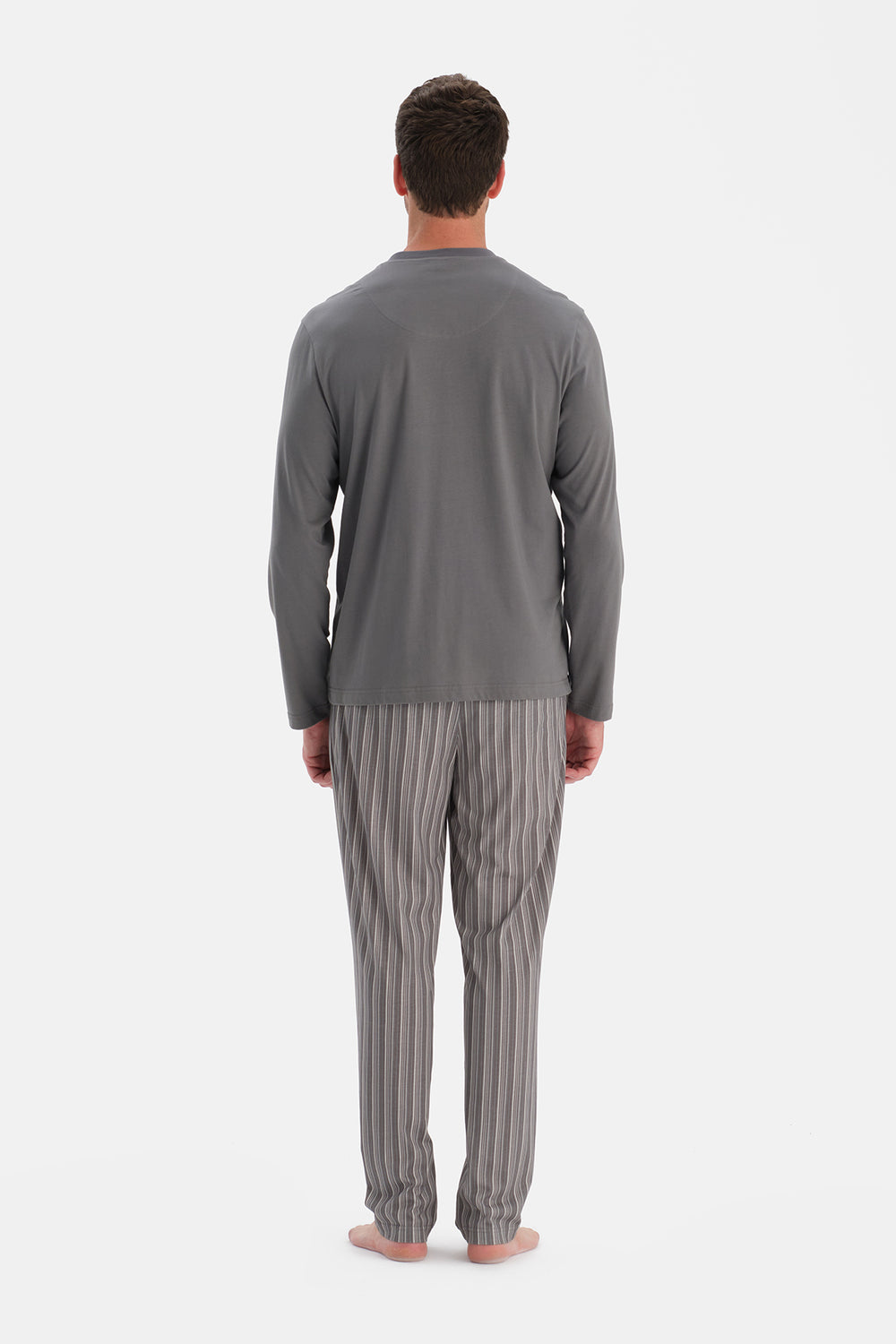 UZUN KOLLU ÜÇLÜ PİJAMA TAKIM