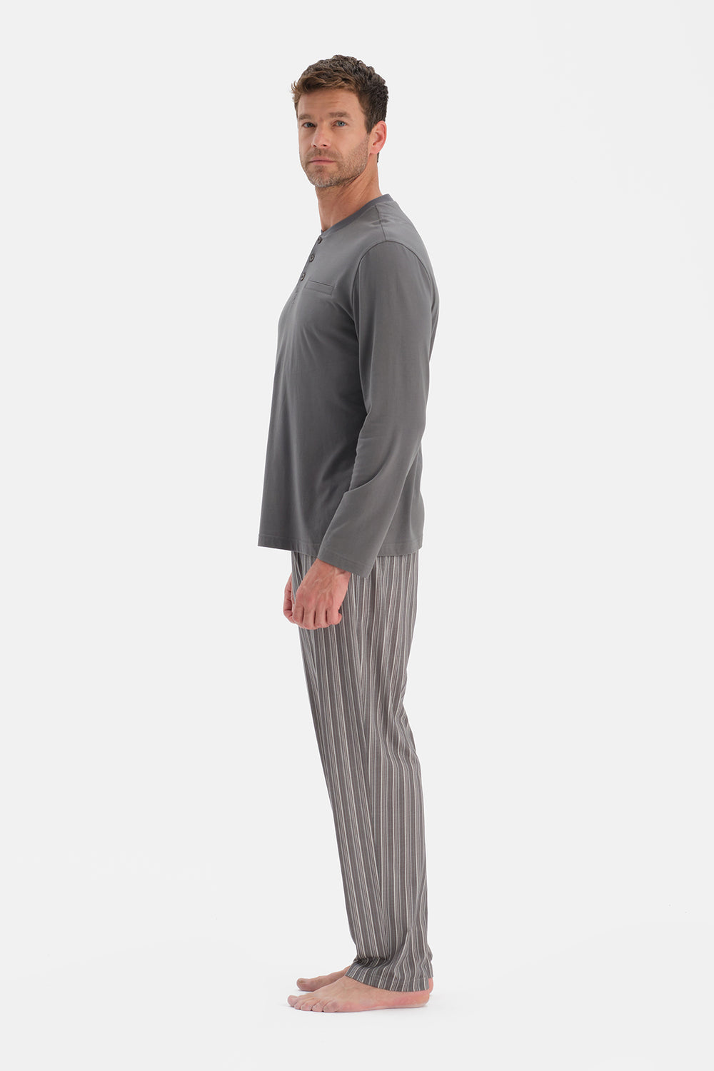 UZUN KOLLU ÜÇLÜ PİJAMA TAKIM