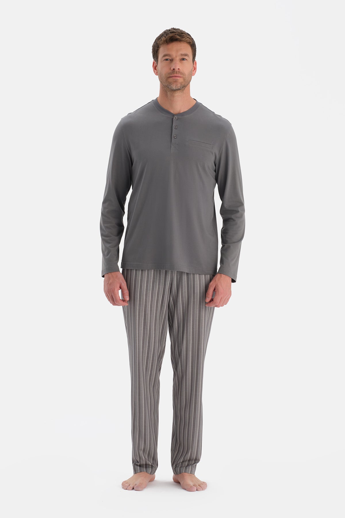 UZUN KOLLU ÜÇLÜ PİJAMA TAKIM