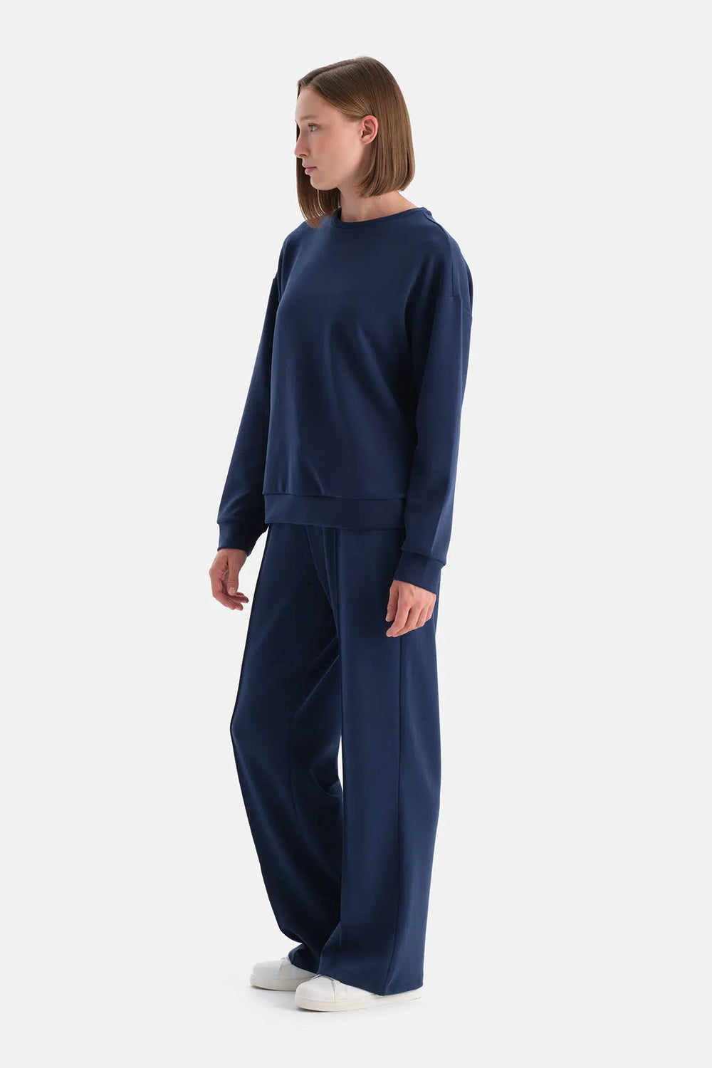 BASIC MODAL SWEATSHIRT