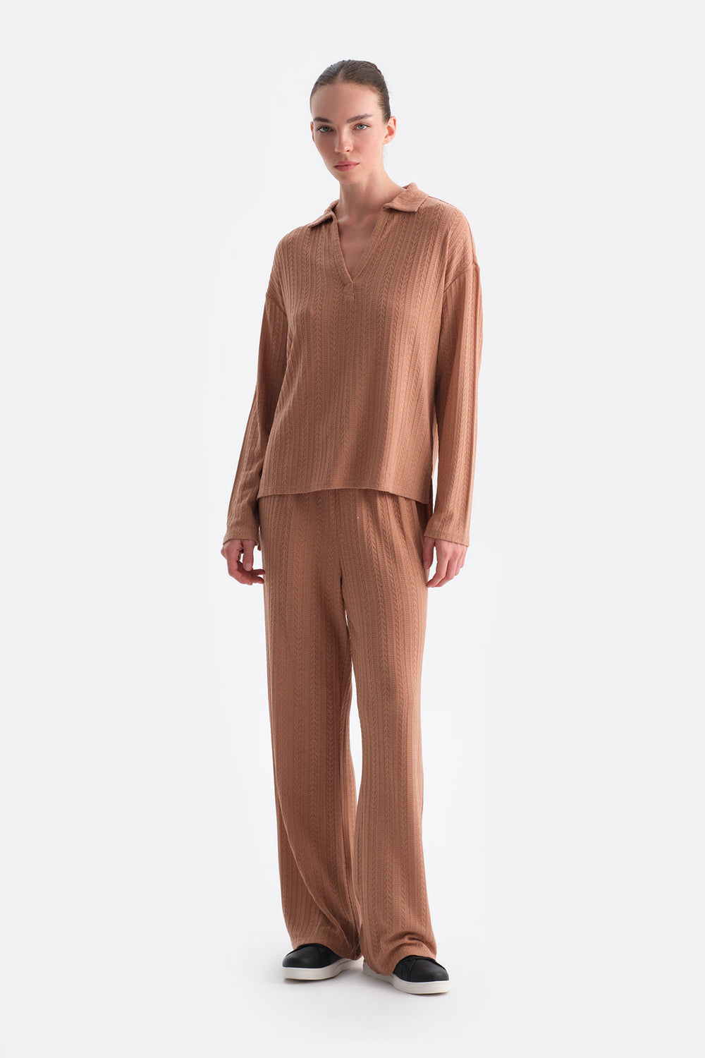 Mocha Örgü Detaylı Pantolon
