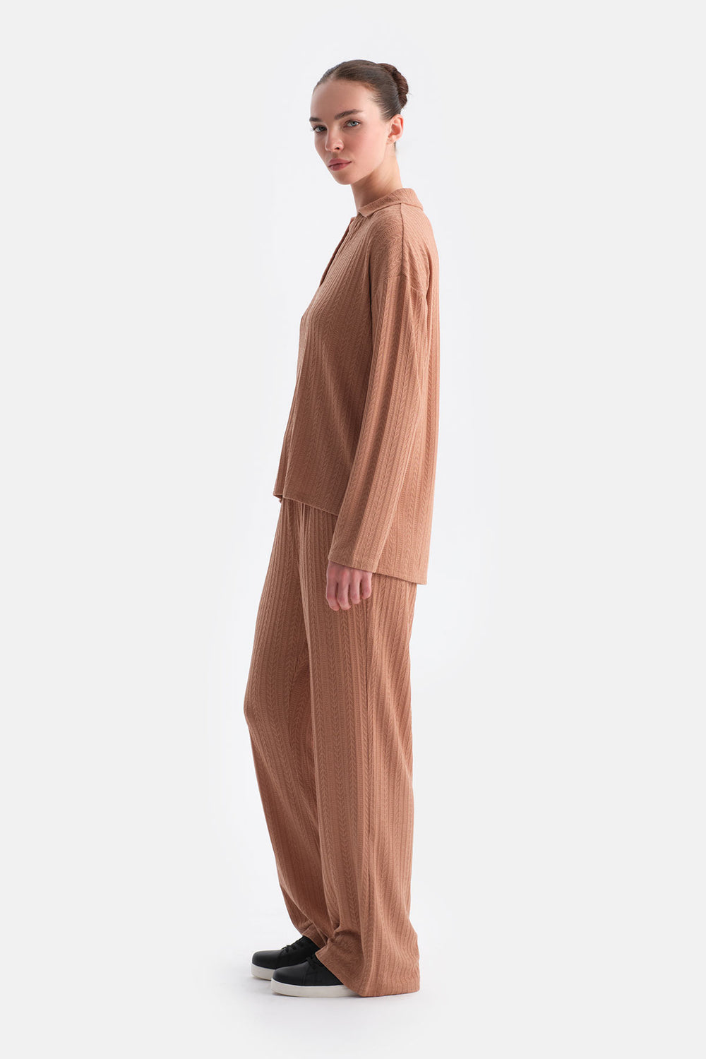 Mocha Örgü Detaylı Pantolon