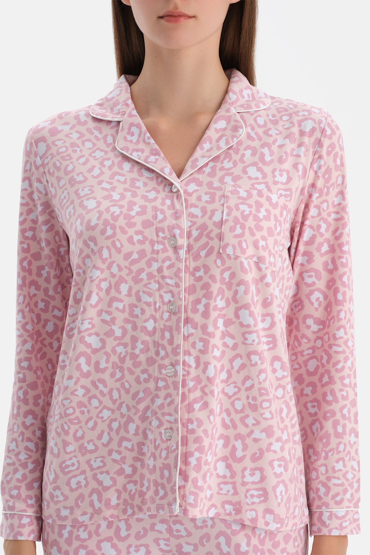 LEOPAR DESENLİ TERMAL PİJAMA TAKIMI