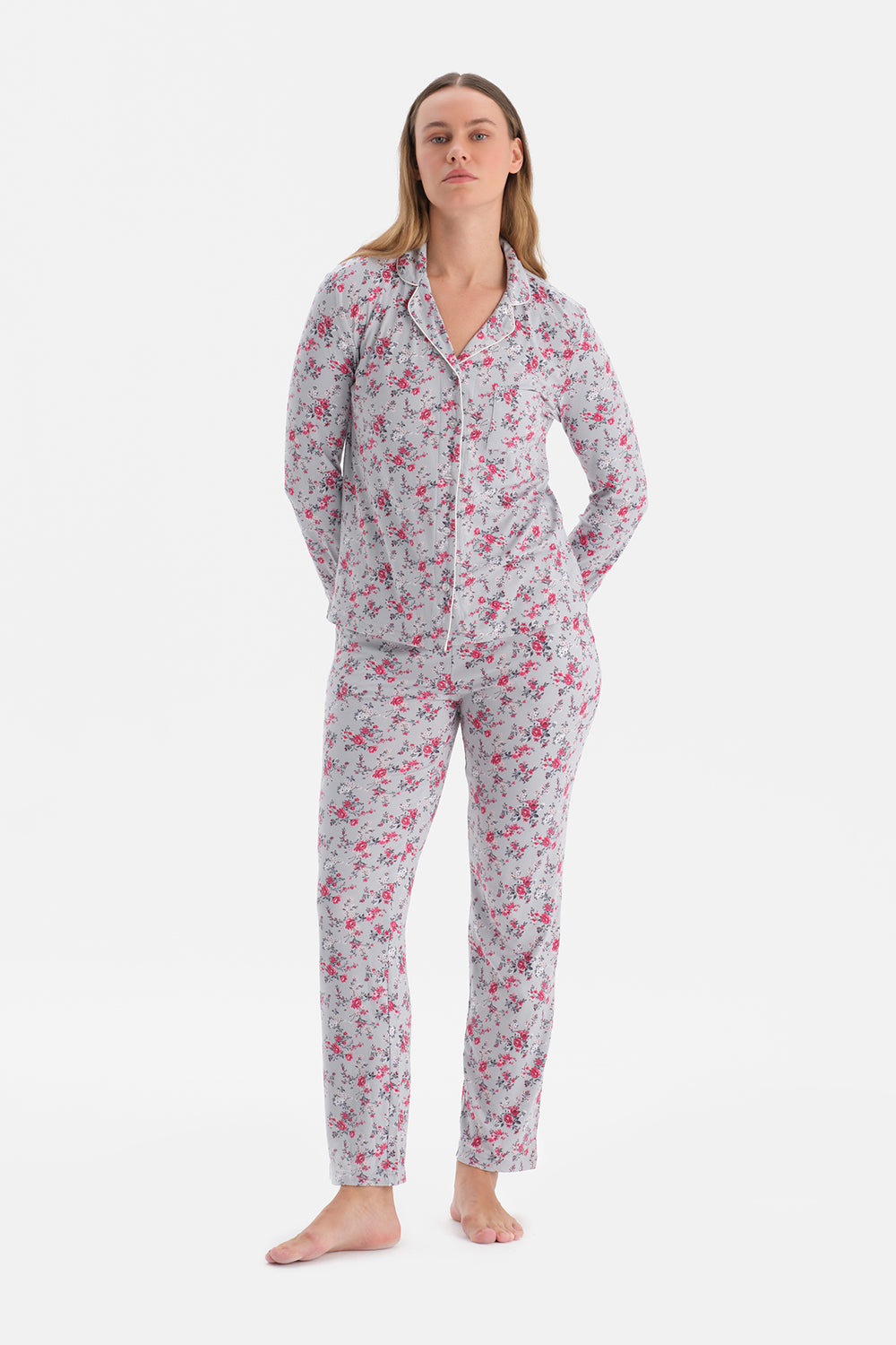 ÇİÇEKLİ TERMAL PİJAMA TAKIMI