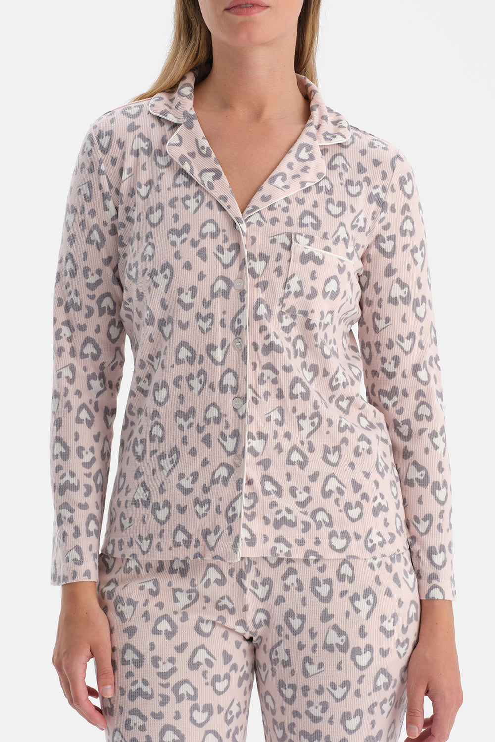 LEOPAR DESENLİ WAFFLE PİJAMA TAKIMI