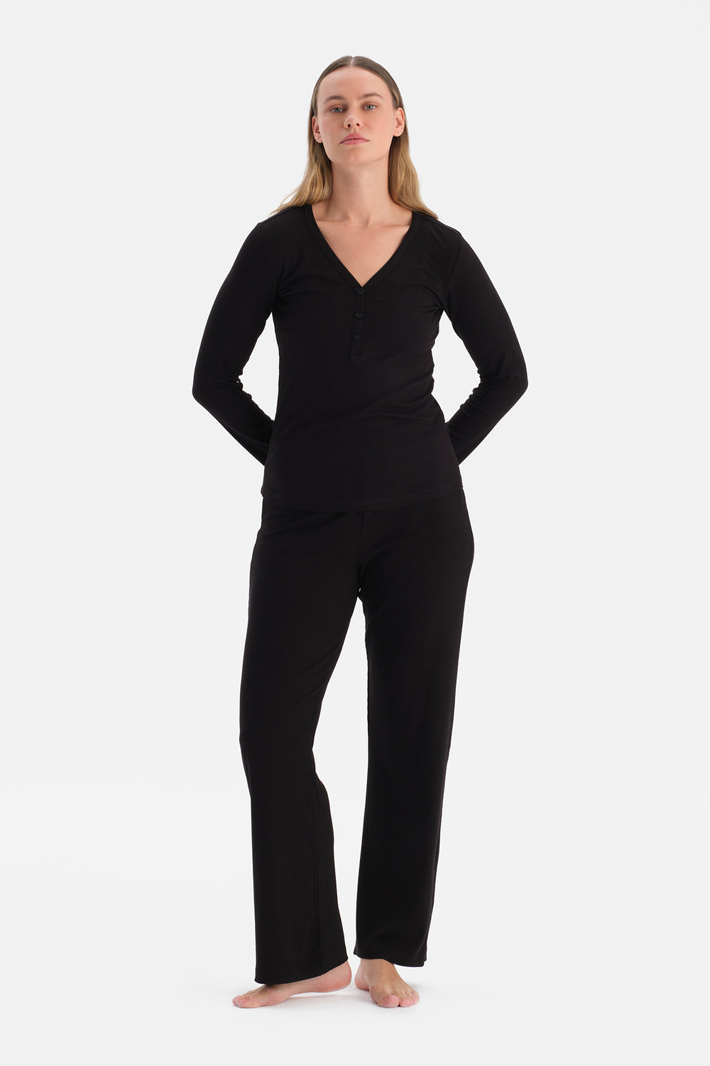 UZUN KOLLU KAŞKORSE TAKIM