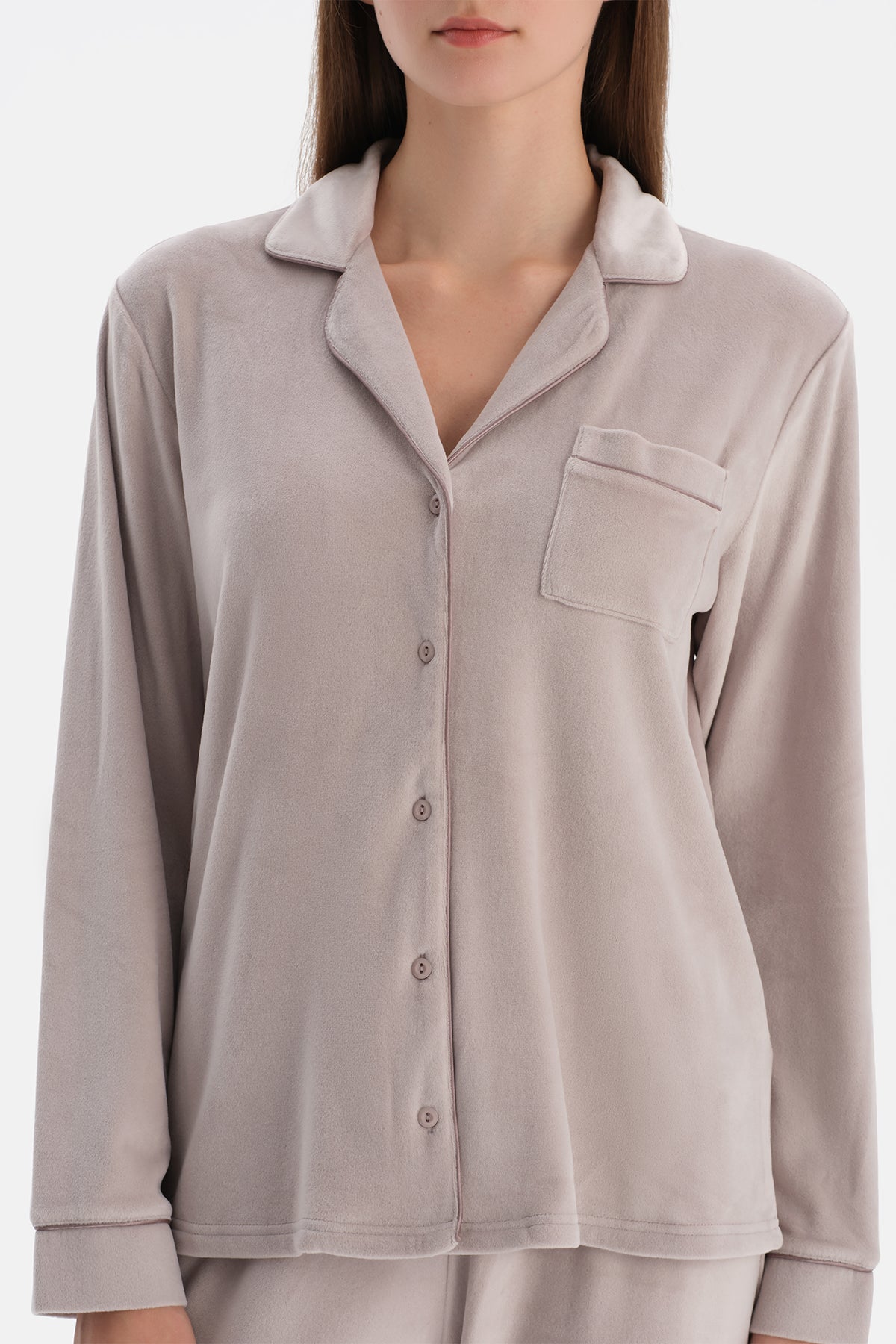 Gri Biye Detaylı Kadife Gömlek Pantolon Pijama Takımı