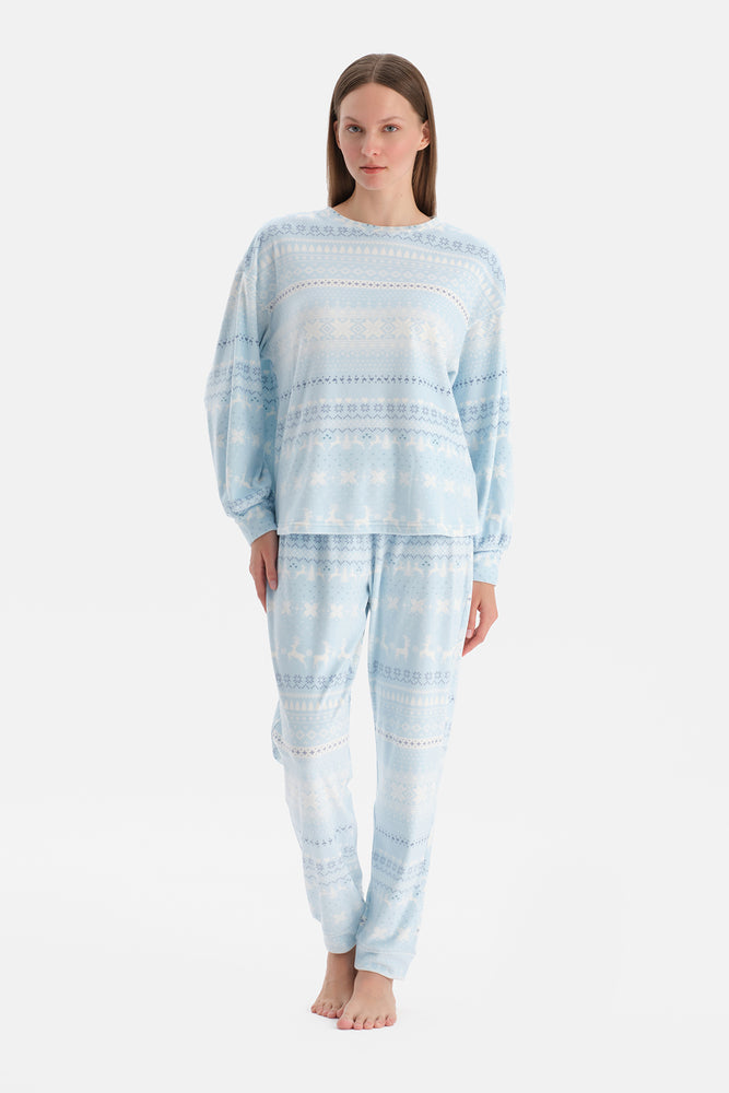 Açık Mavi Baskılı Kadife Tişört Pantolon Pijama Takımı