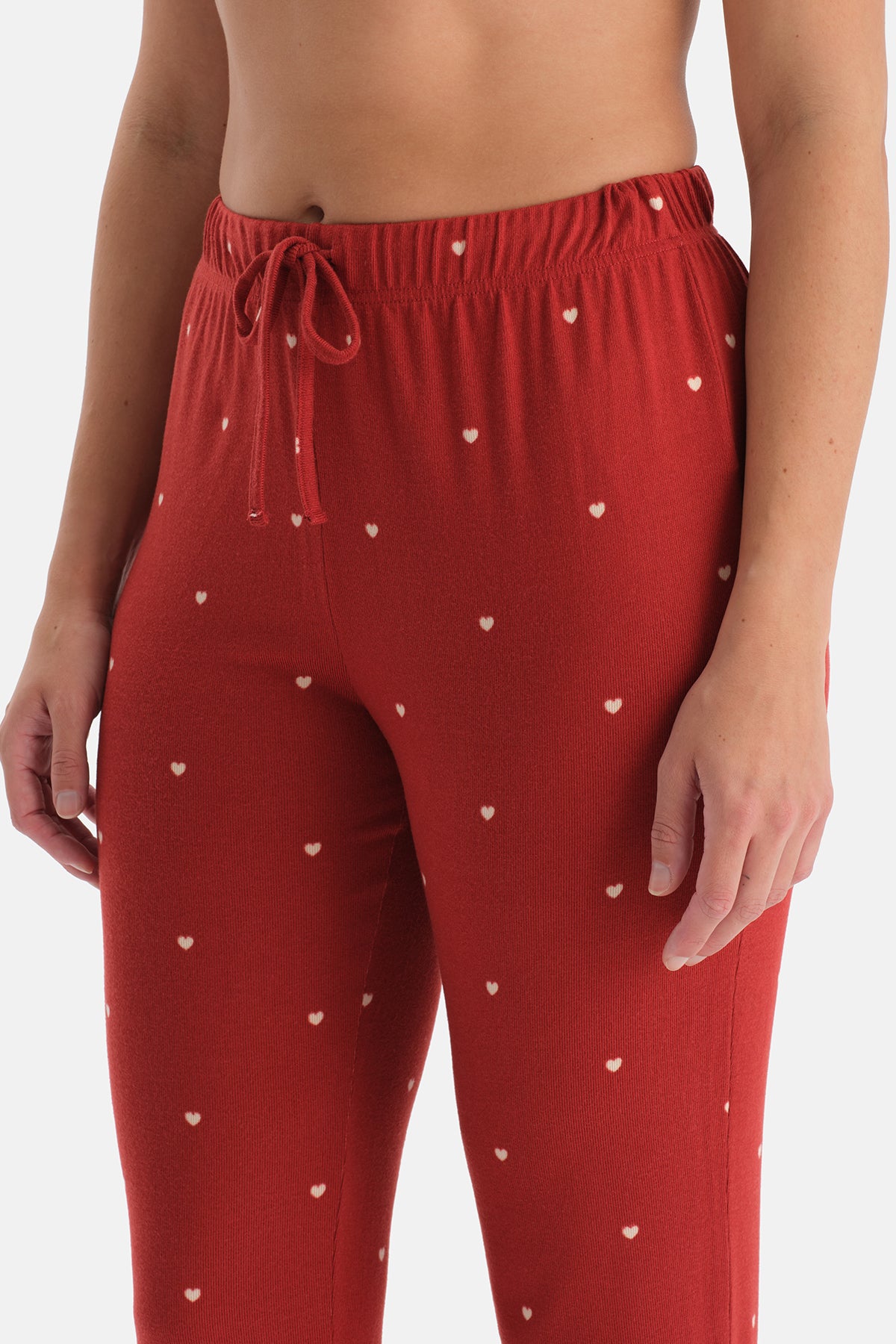 Kırmızı Puantiyeli Termal Gömlek Pantolon Pijama Takımı