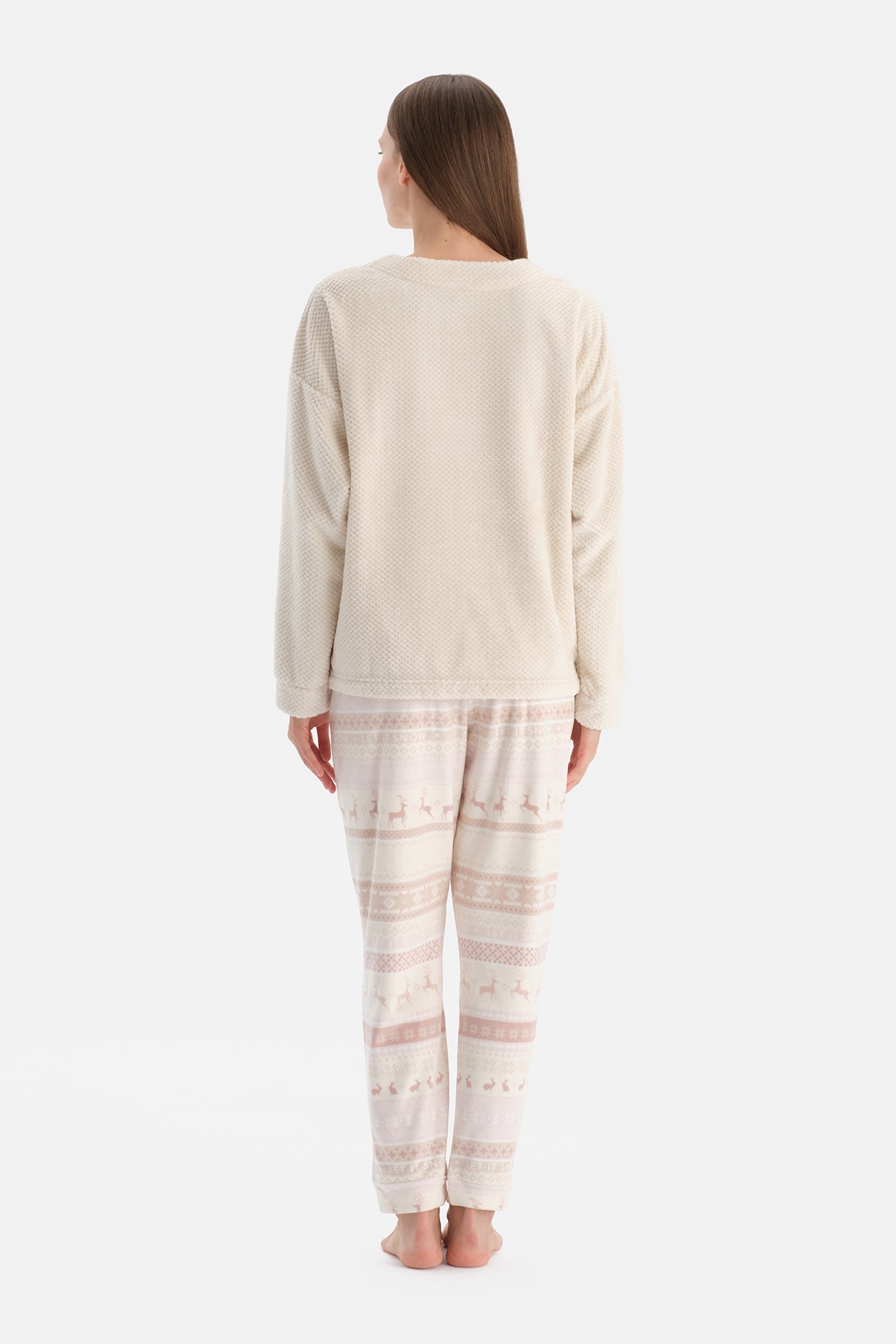 Ekru Geyikli Baskılı Tişört Pantolon Pijama Takımı