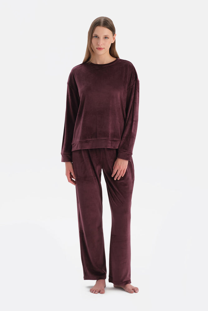 Bordo Bisiklet Yaka Uzun Kollu Kadife Tişört Pantolon Pijama Takımı