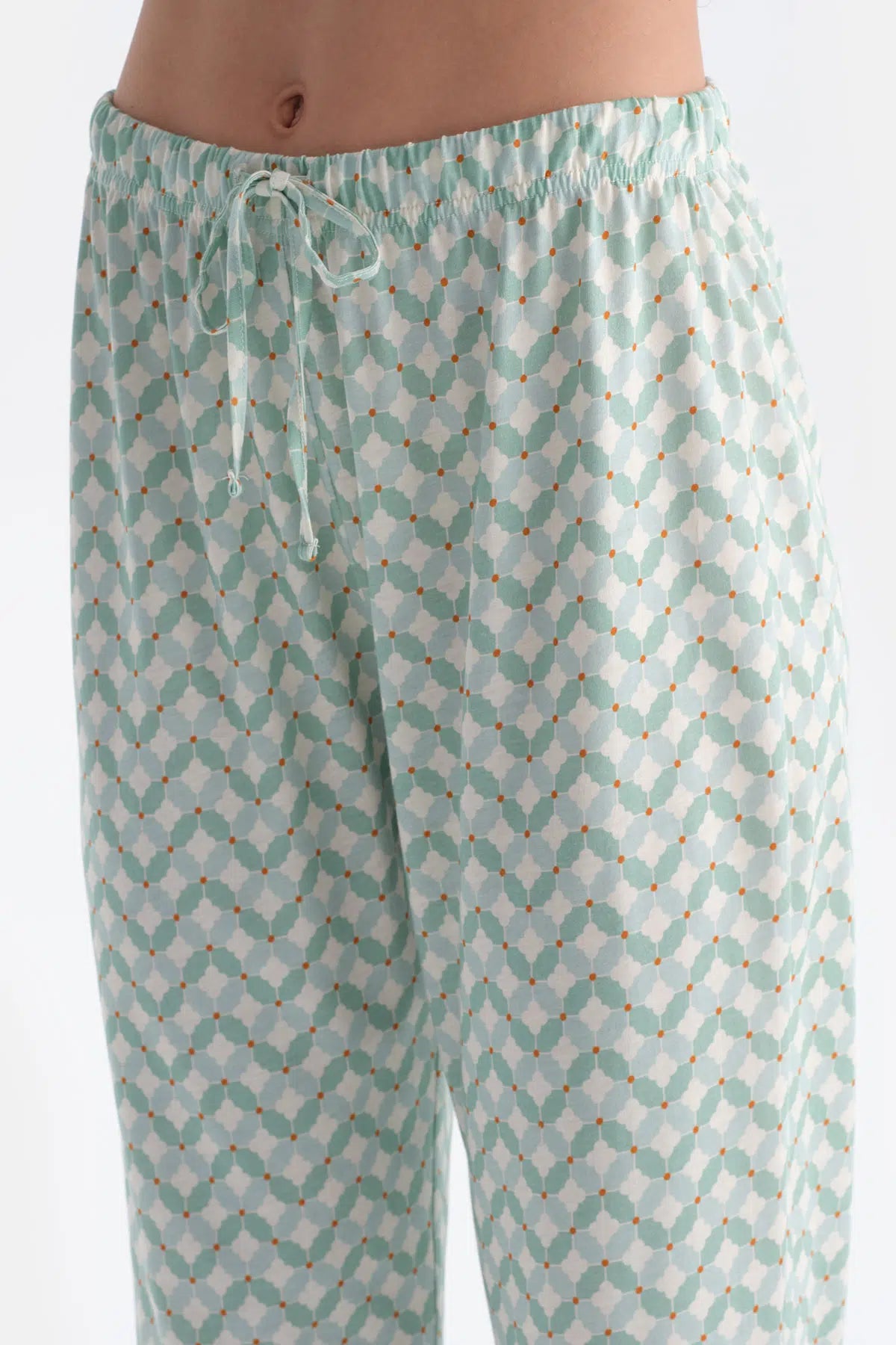 Su Yeşili Geometrik Desenli Gömlek Pantolon Takım