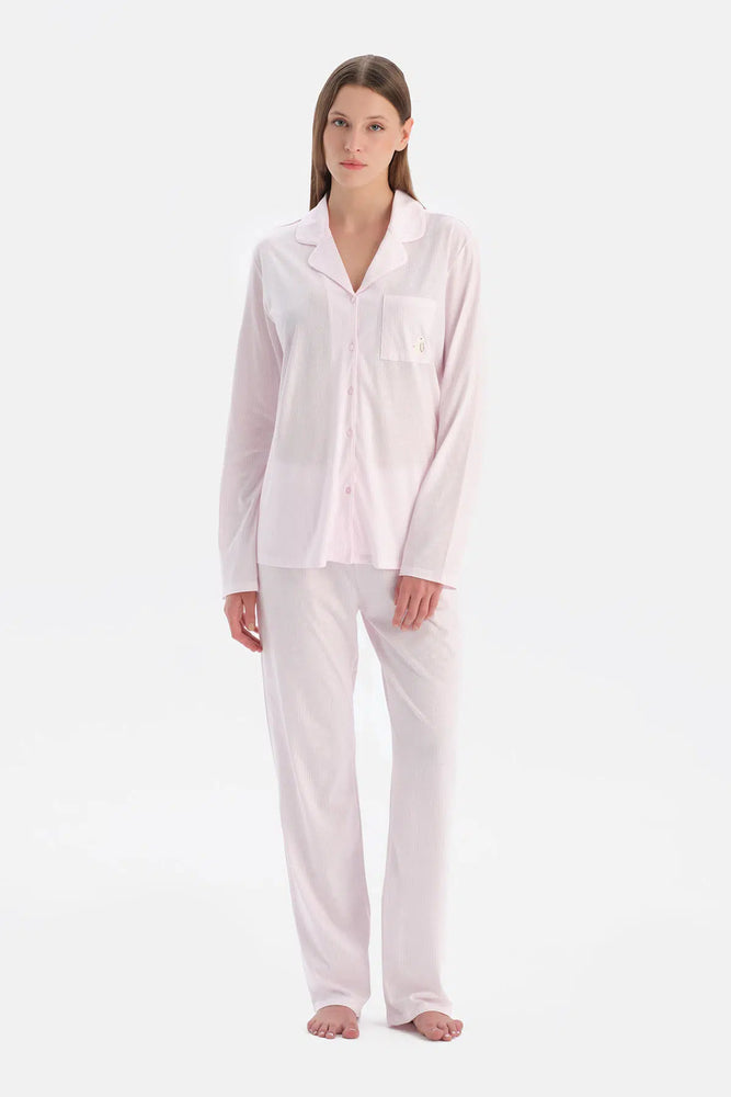 Açık Pembe Çizgili Gömlek Pantolon Takım