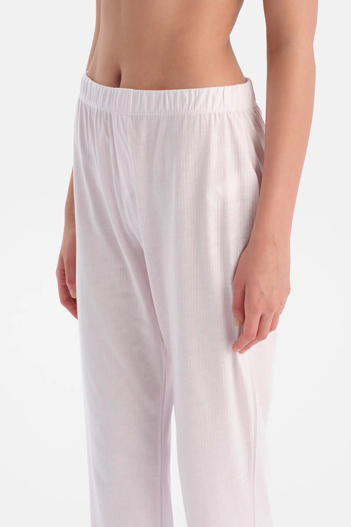 Açık Pembe Çizgili Gömlek Pantolon Takım