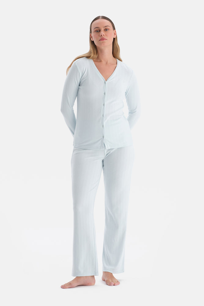 POINTEL V YAKA TİŞÖRT PANTOLON TAKIM