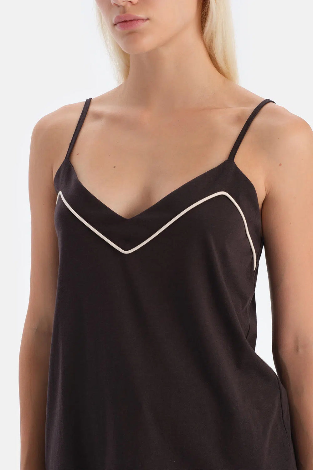 Koyu Kahve Biye Detaylı Atlet Pantolon Takım