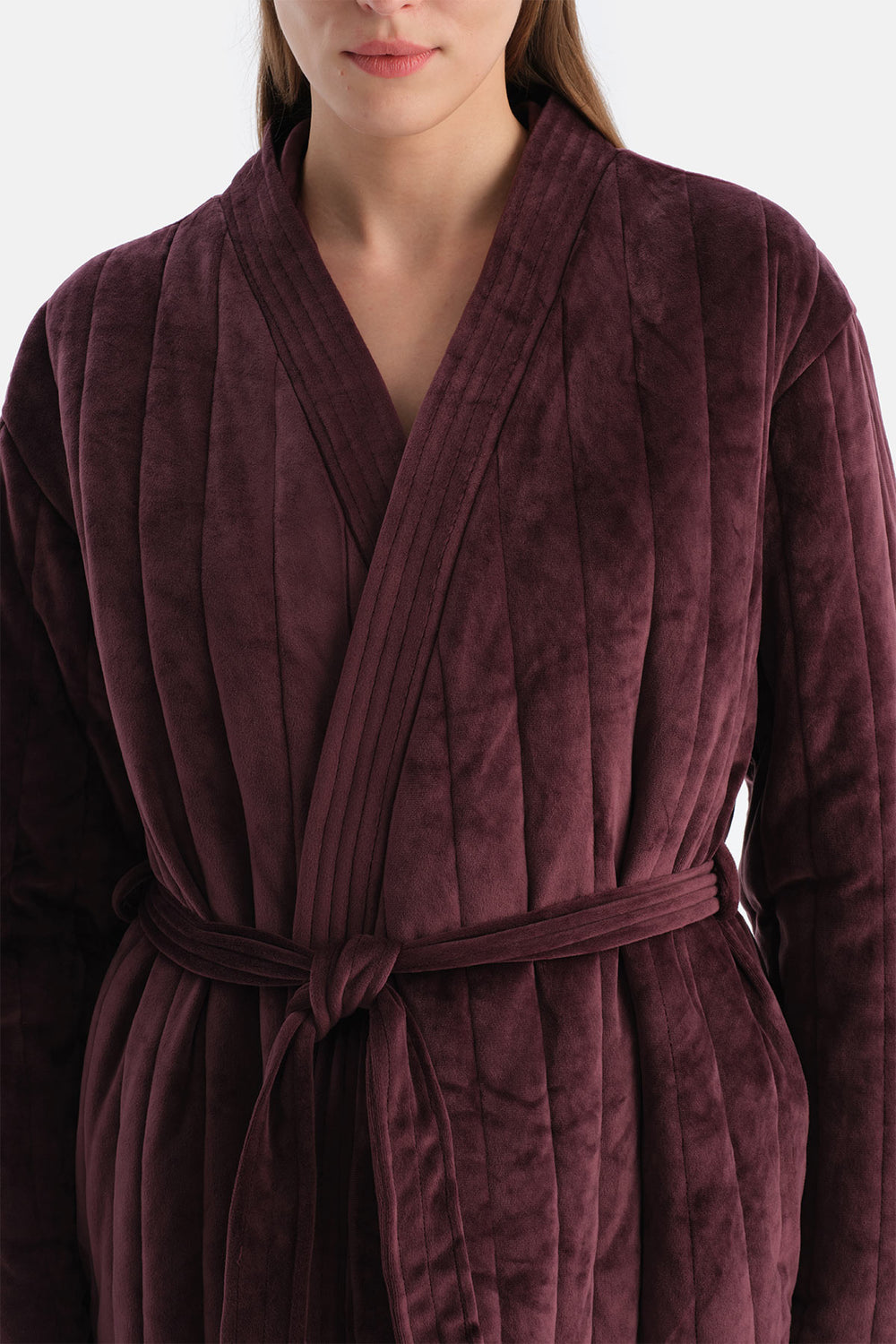 Bordo Çizgi Görünümlü Kadife Sabahlık