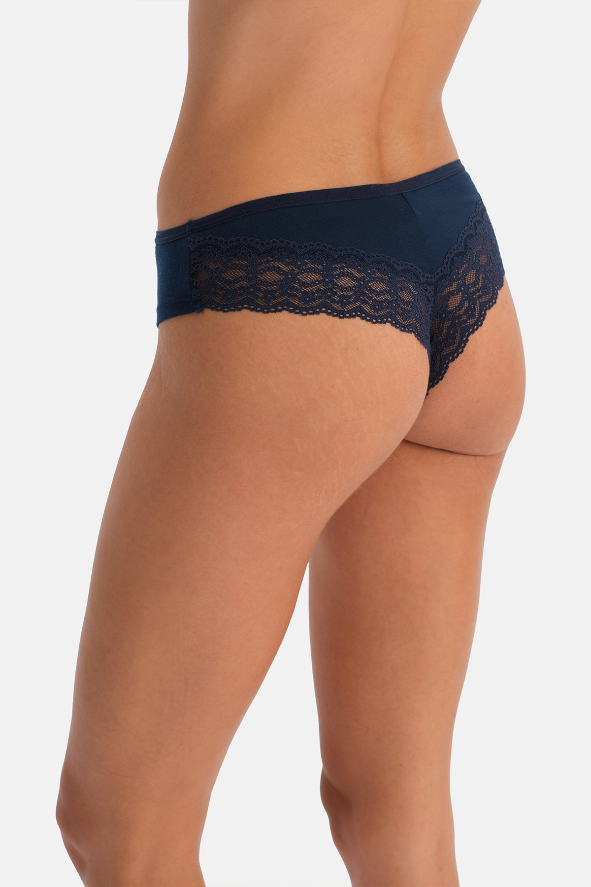 Lila-Mor 3'lü Arkası Dantel Detaylı Düz Brazilian Külot