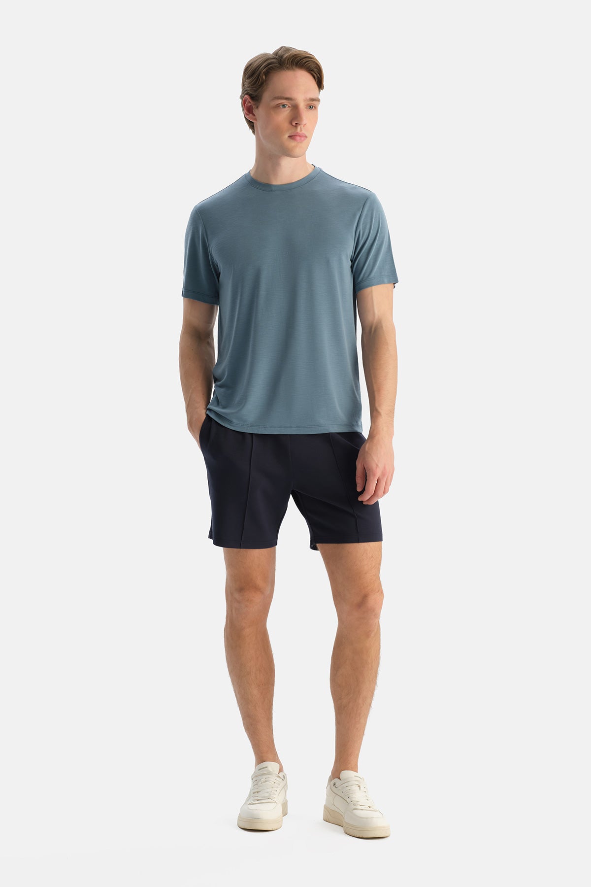 Açık Mavi Bisiklet Yaka Modal Karışımlı Suprem Tişört