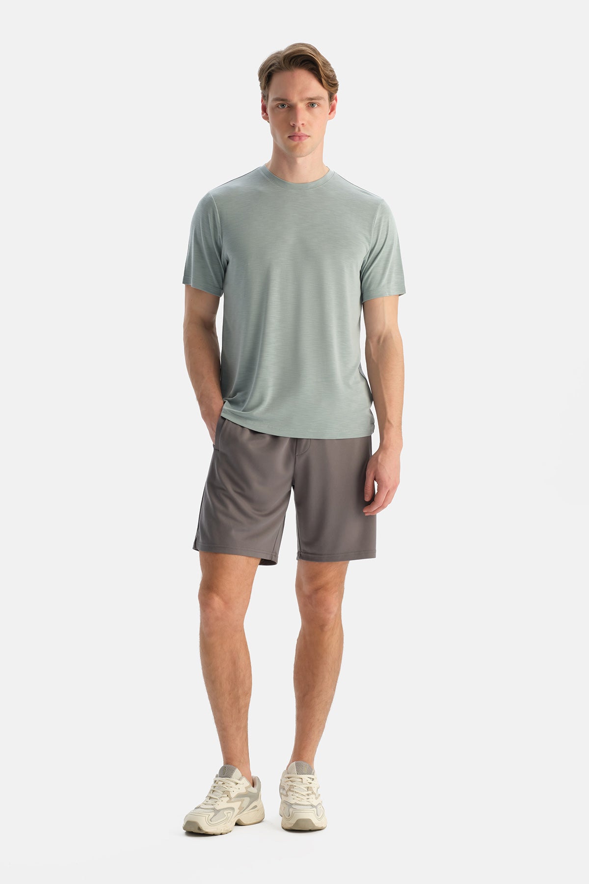 Mint Yeşili Bisiklet Yaka Modal Karışımlı Suprem Tişört