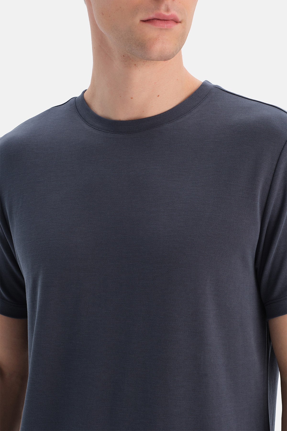 BIS YAKA MODAL PİKE TİŞÖRT