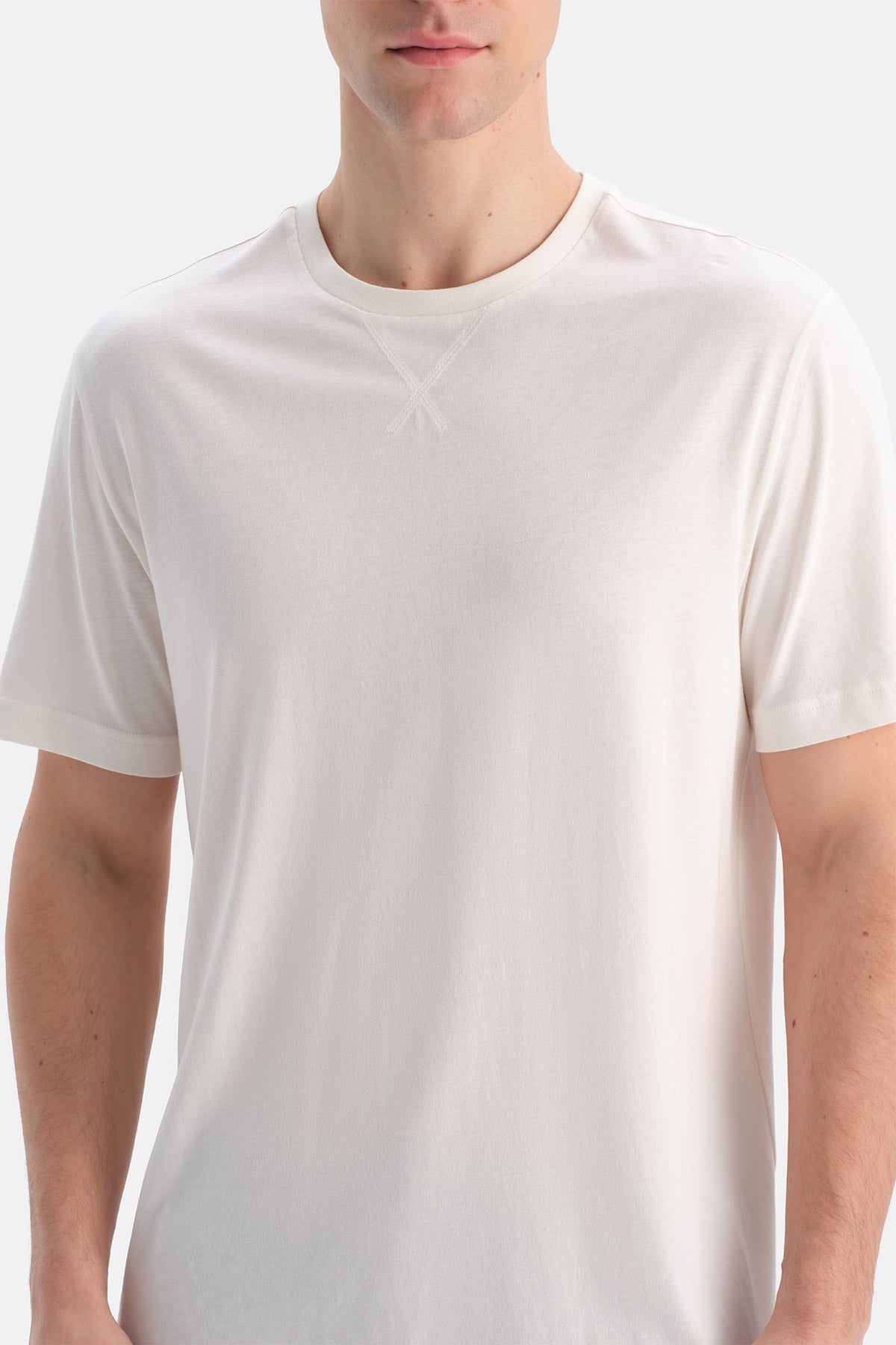 KISA KOLLU PAMUK MODAL TİŞÖRT PANTOLON TAKIM