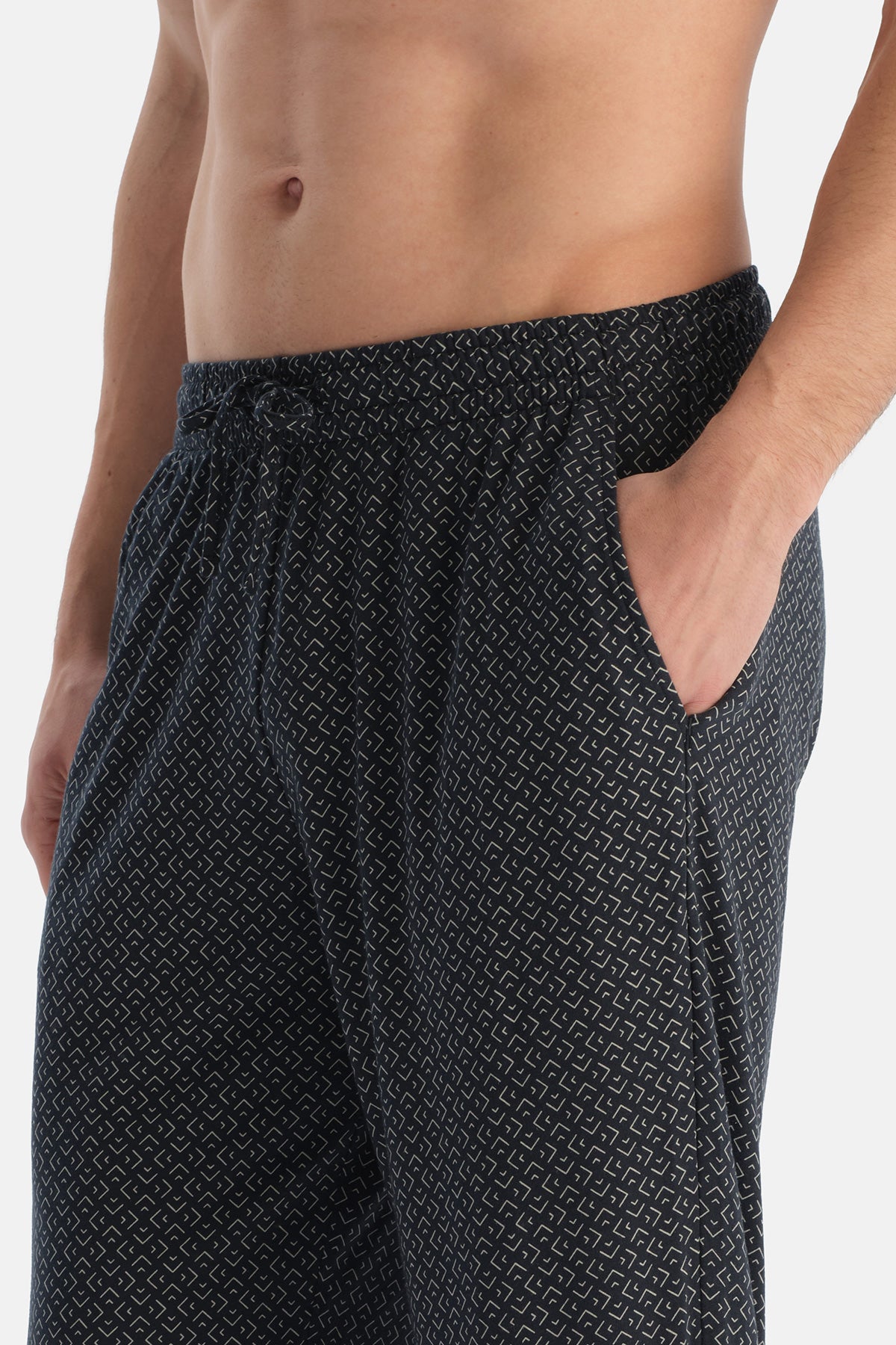 Beyaz Kısa Kollu Yarım Patlı Üçlü Takım