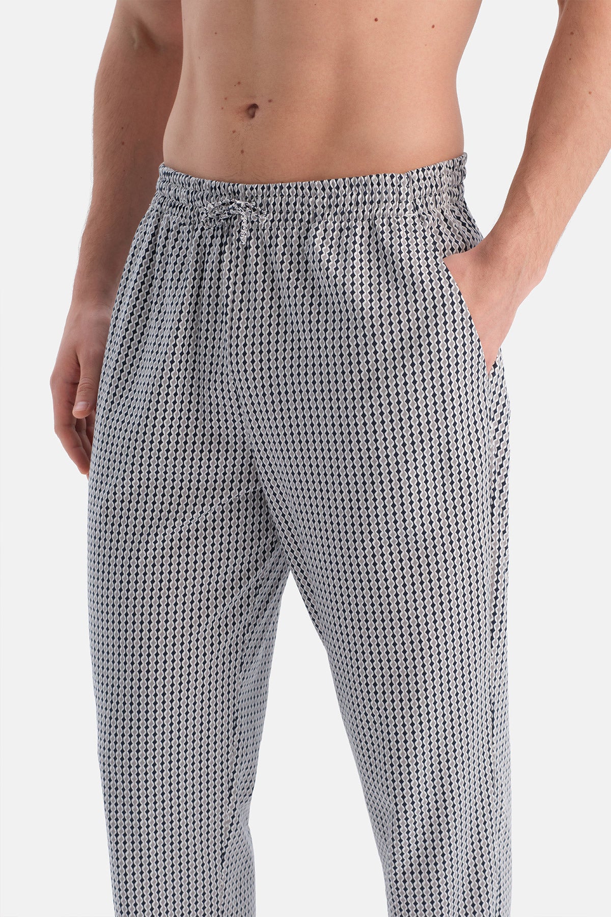 BİSİKLET YAKA KISA KOLLU TİŞÖRT PANTOLON TAKIM