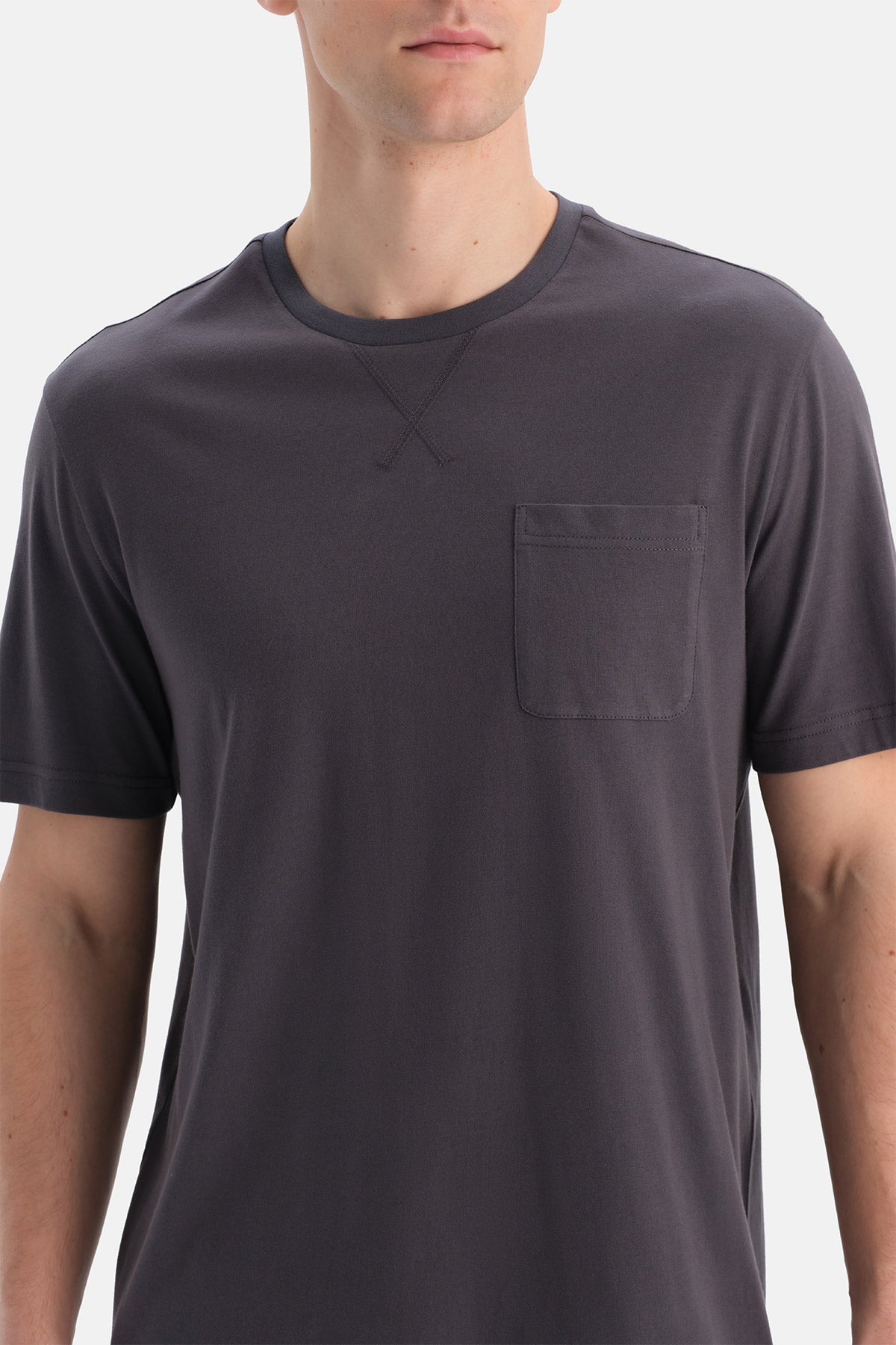 KISA KOLLU TİŞÖRT ŞORT TAKIM