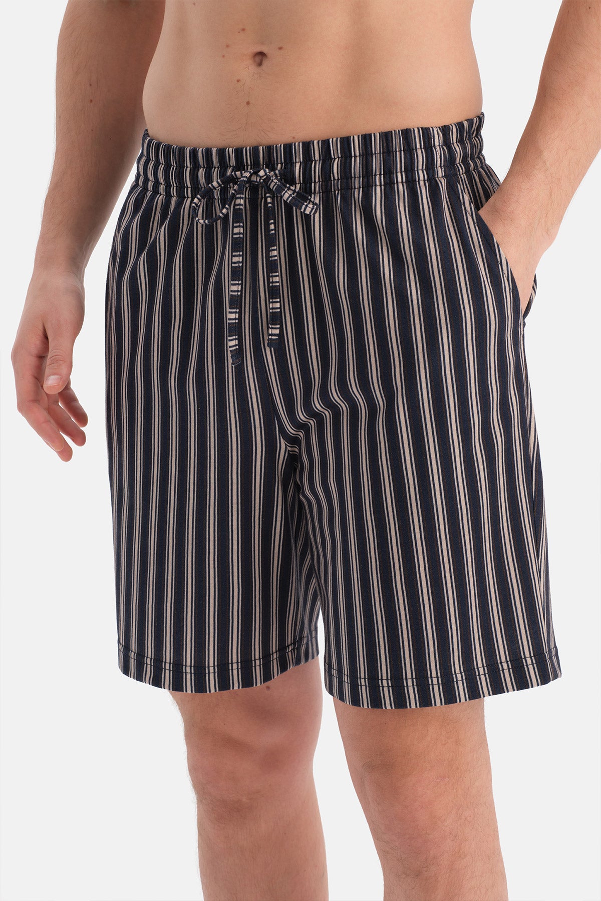 KISA KOLLU PATLI PAMUK MODAL TİŞÖRT ŞORT TAKIM